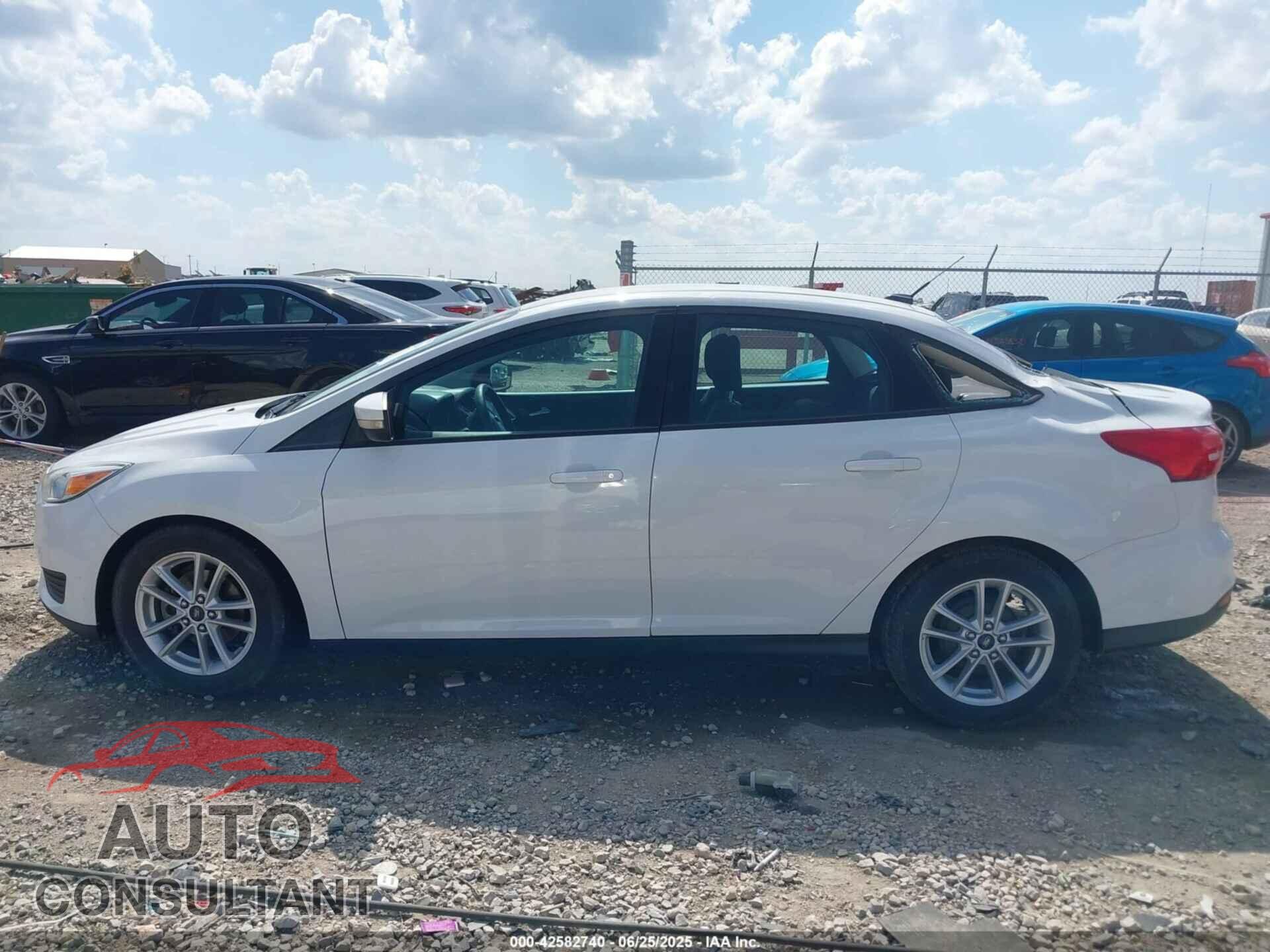 FORD FOCUS 2015 - 1FADP3F2XFL335884
