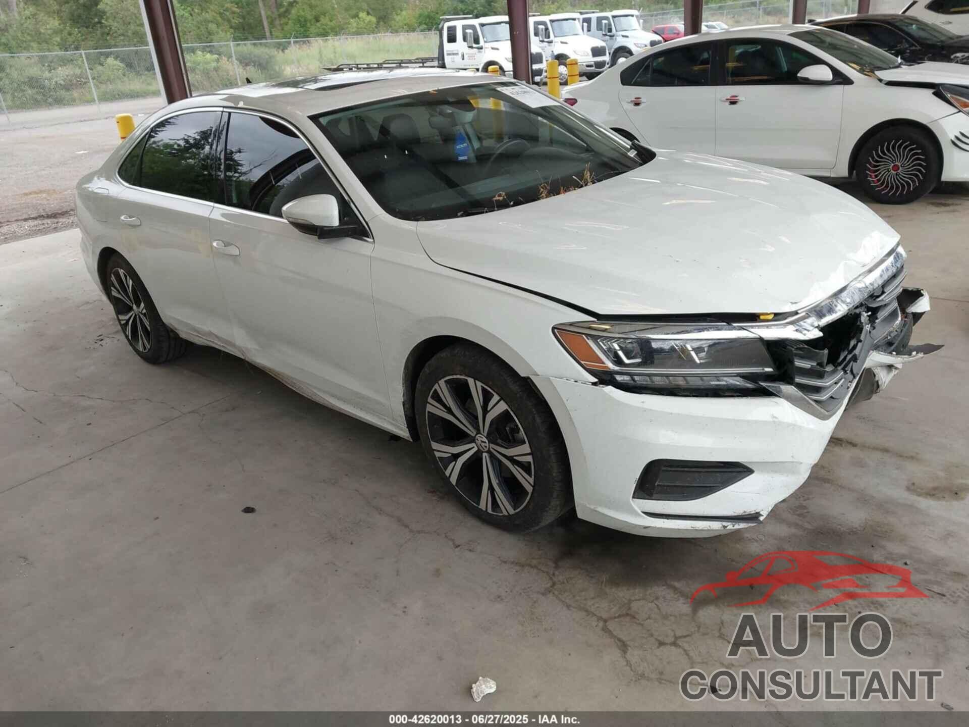 VOLKSWAGEN PASSAT 2021 - 1VWSA7A33MC009641