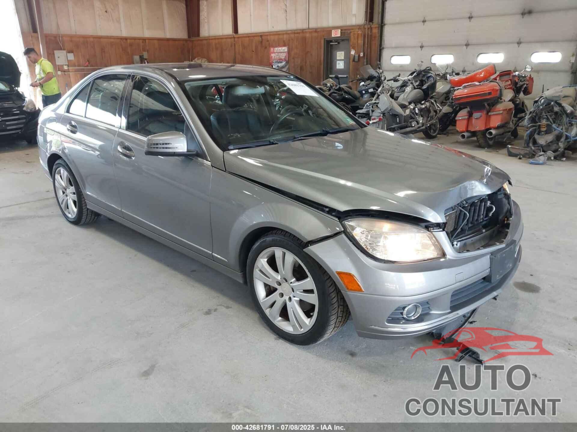 MERCEDES-BENZ C 300 2010 - WDDGF8BB6AR129003