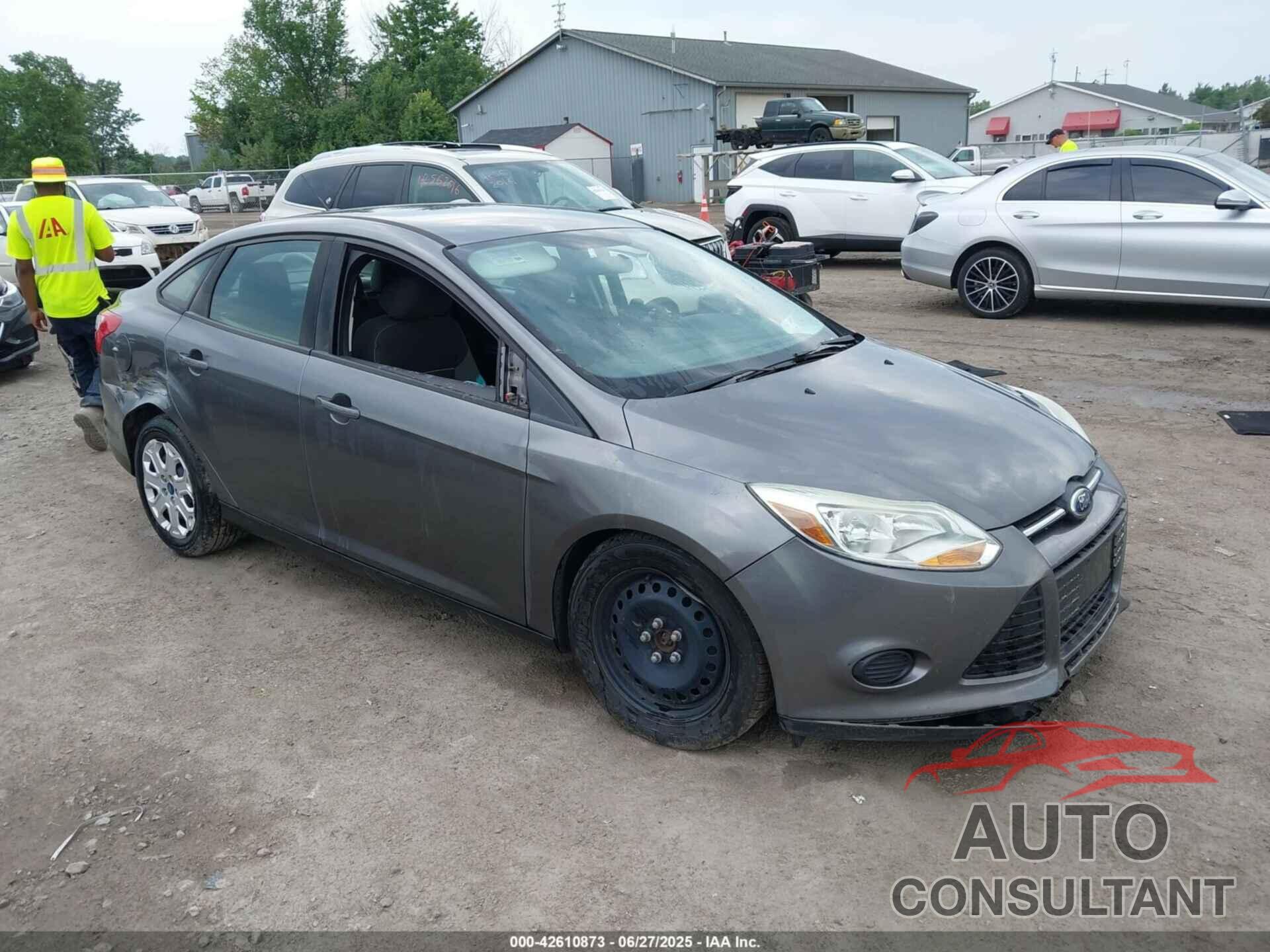 FORD FOCUS 2014 - 1FADP3F28EL331461