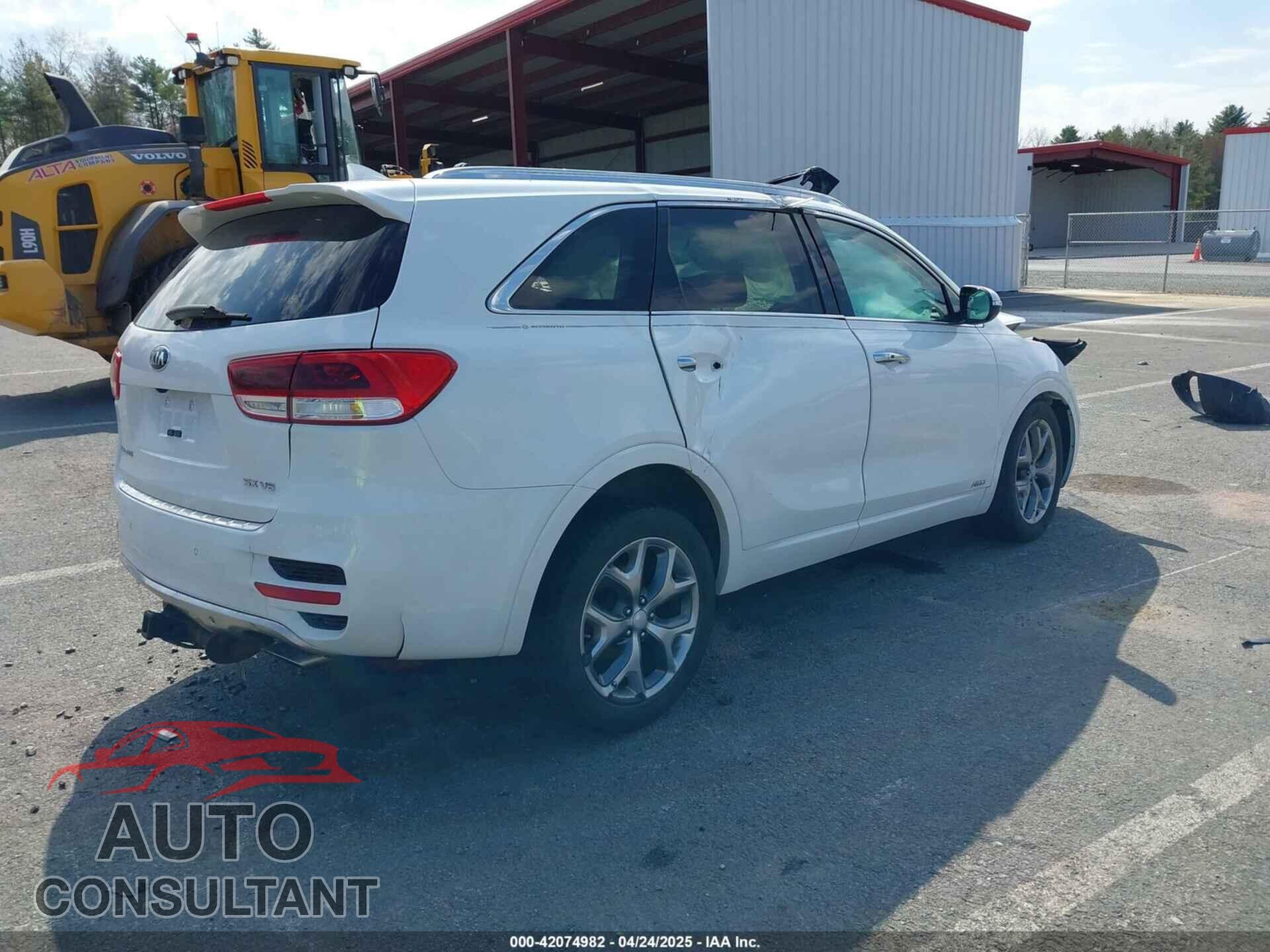 KIA SORENTO 2017 - 5XYPKDA55HG307860