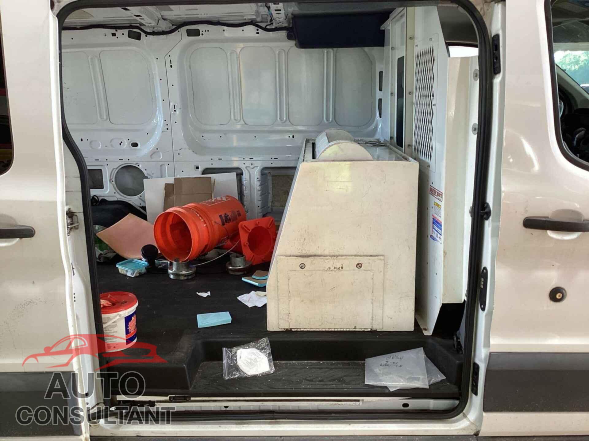 FORD TRANSIT 2015 - 1FTNE1YM2FKA69970