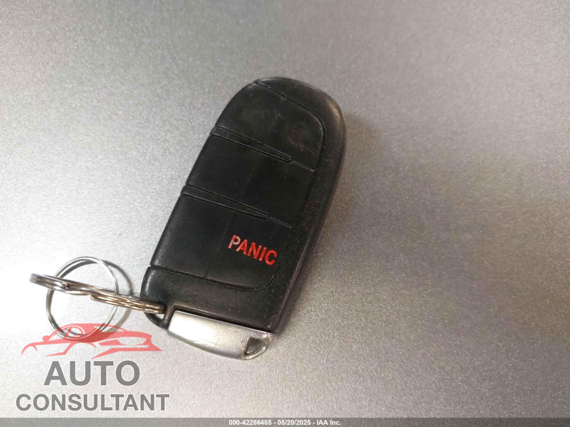 DODGE JOURNEY 2017 - 3C4PDCBG8HT589750
