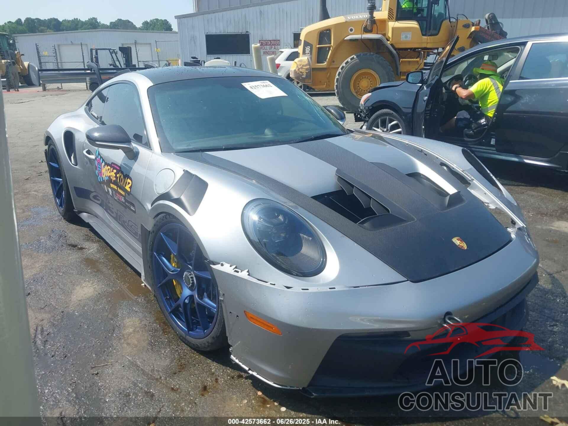 PORSCHE 911 2024 - WP0AF2A96RS273702