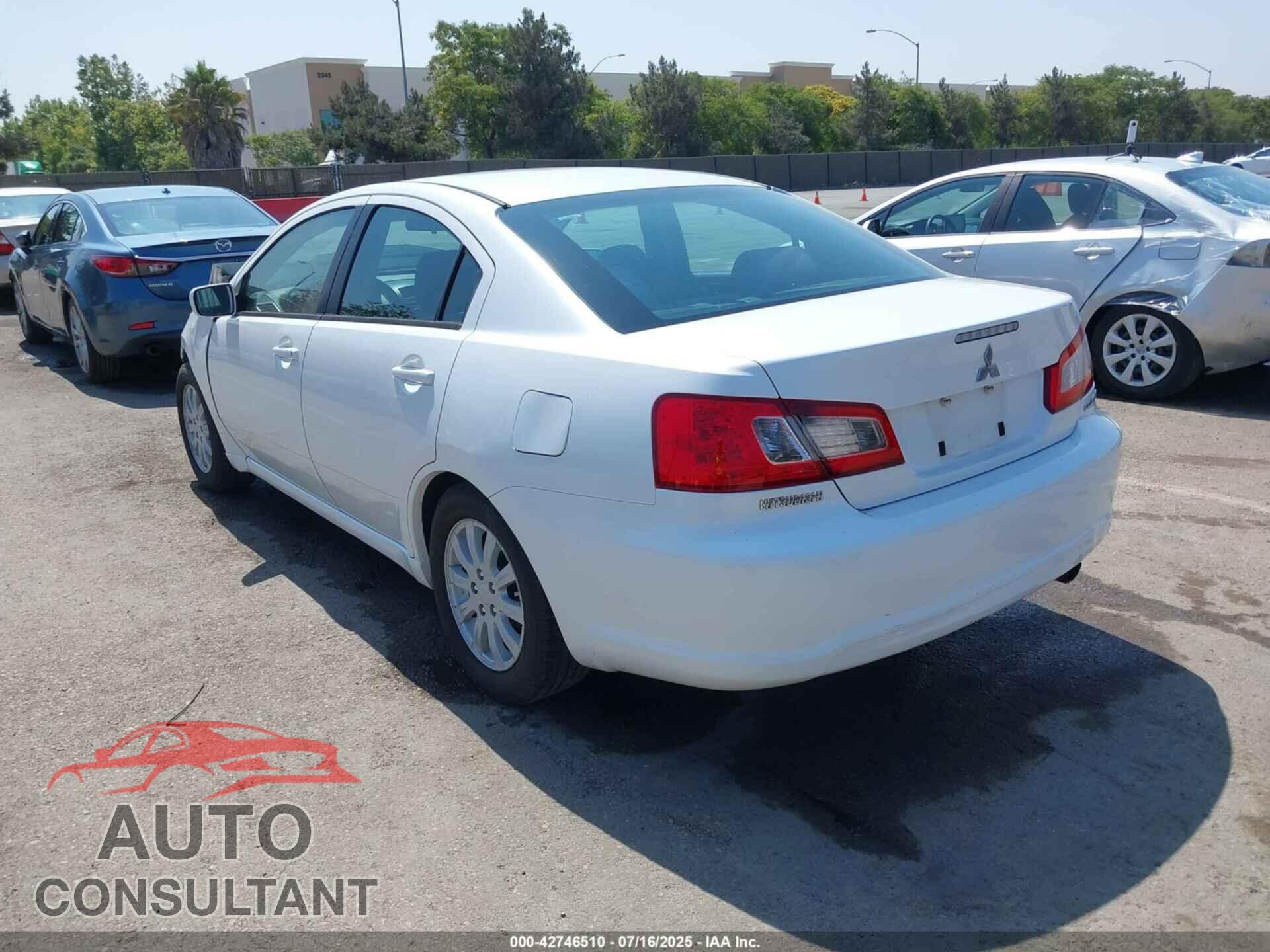 MITSUBISHI GALANT 2012 - 4A32B2FF0CE016696