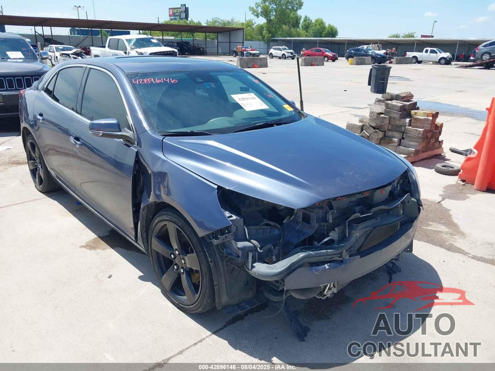 CHEVROLET MALIBU 2015 - 1G11G5SX3FF235322