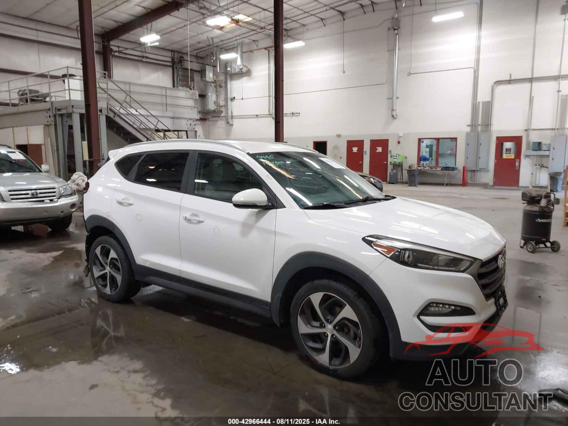 HYUNDAI TUCSON 2016 - KM8J3CA28GU059728