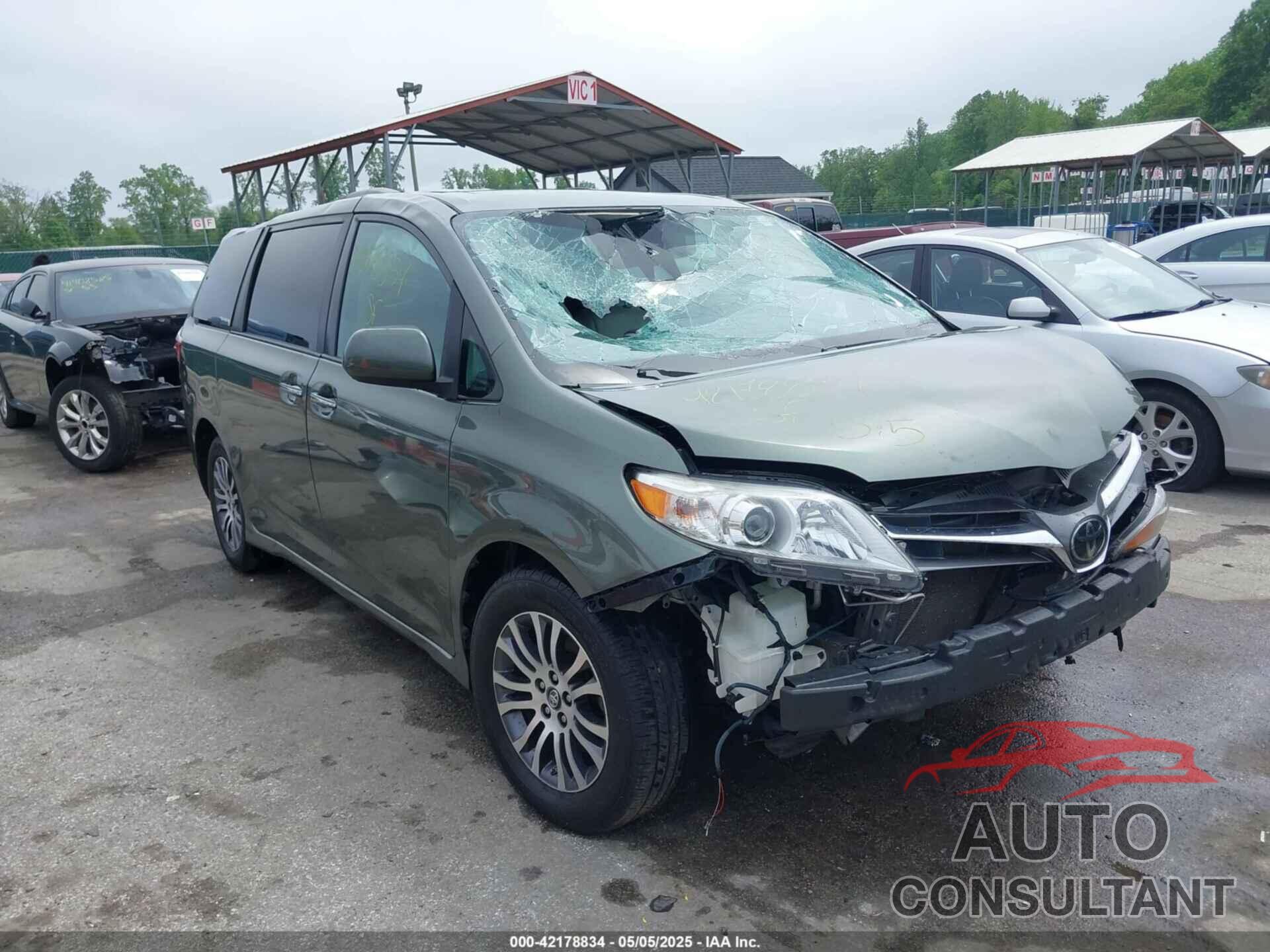 TOYOTA SIENNA 2020 - 5TDYZ3DC6LS021788