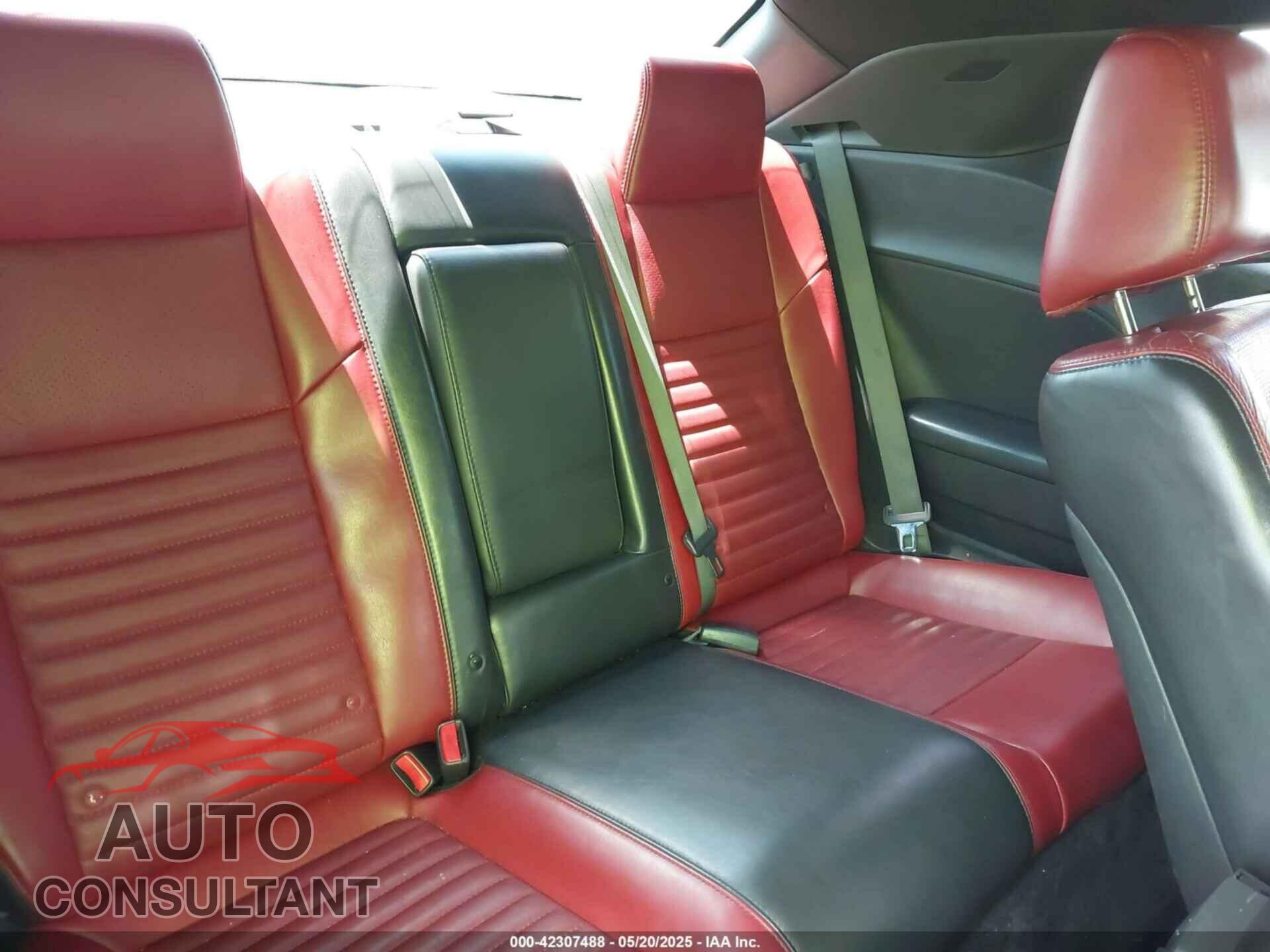 DODGE CHALLENGER 2013 - 2C3CDYAG1DH500606