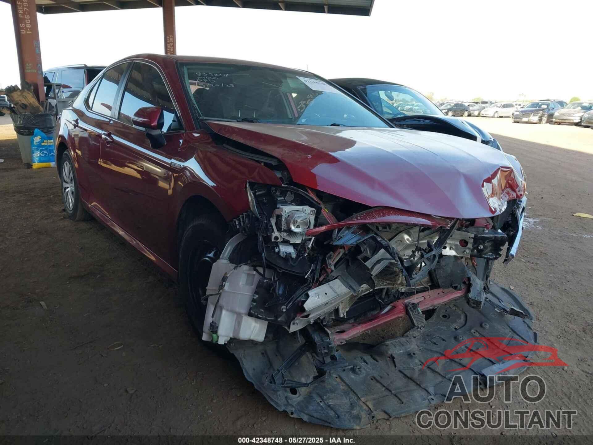 TOYOTA CAMRY 2021 - 4T1C31AKXMU031065