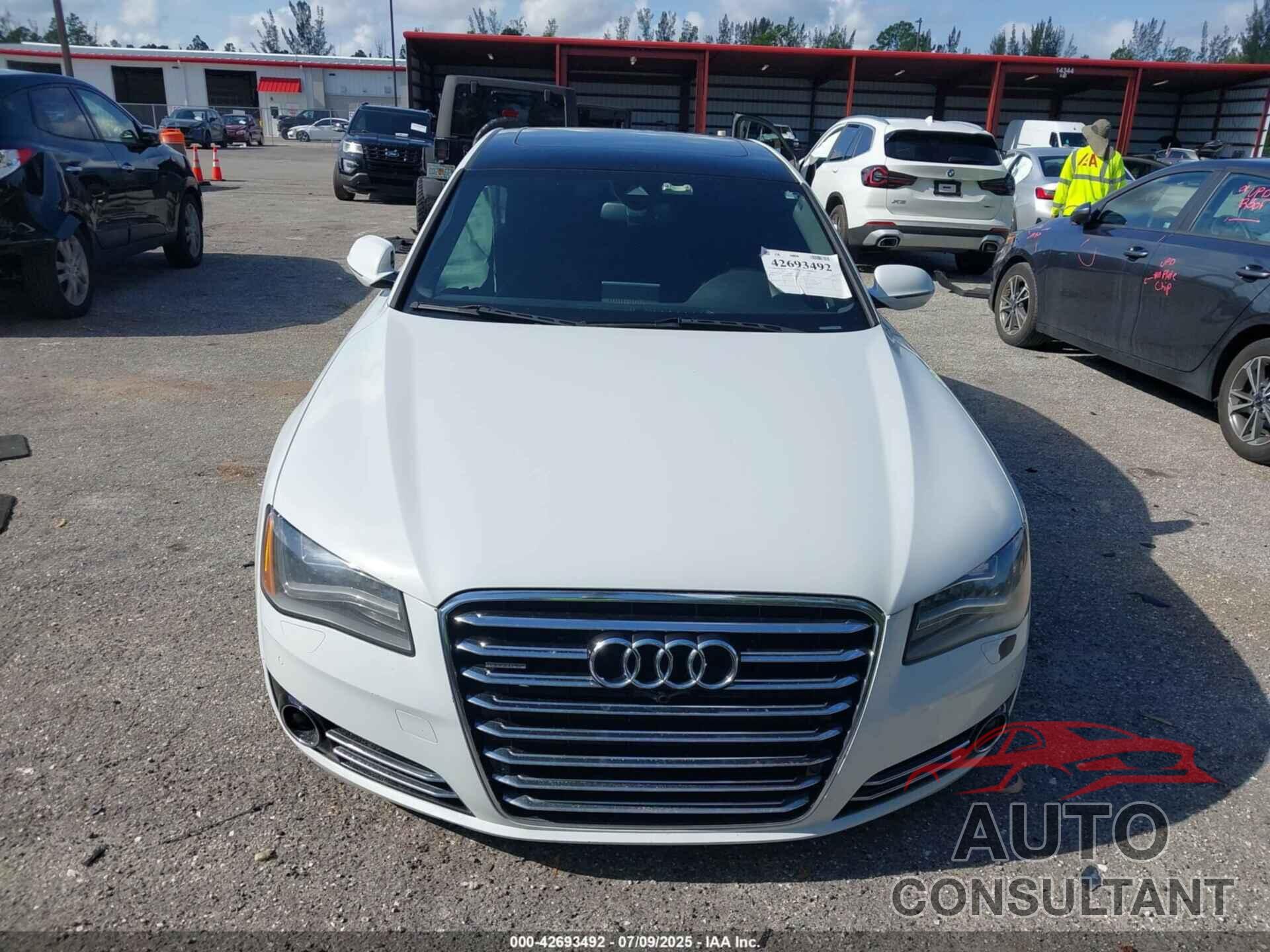AUDI A8 2014 - WAUR2AFD8EN004371