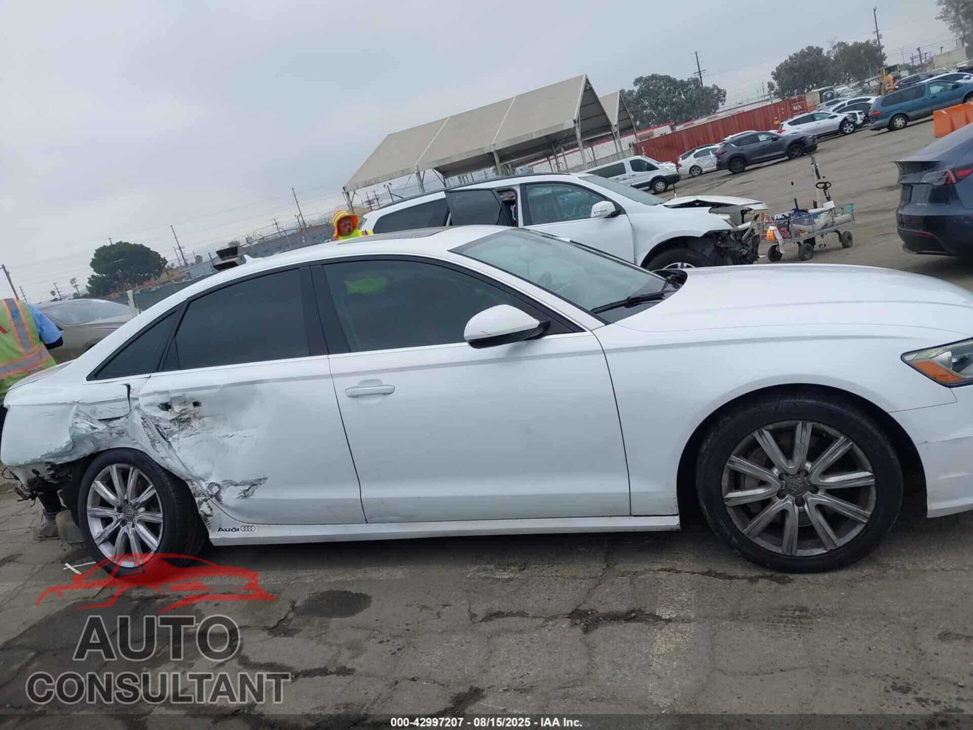 AUDI A6 2016 - WAUGFAFC2GN063602
