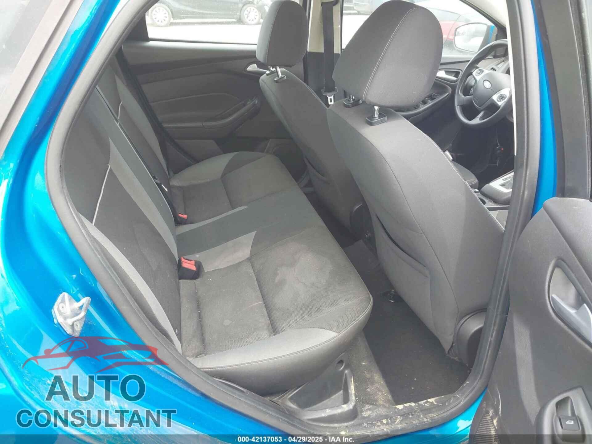FORD FOCUS 2014 - 1FADP3F23EL228772