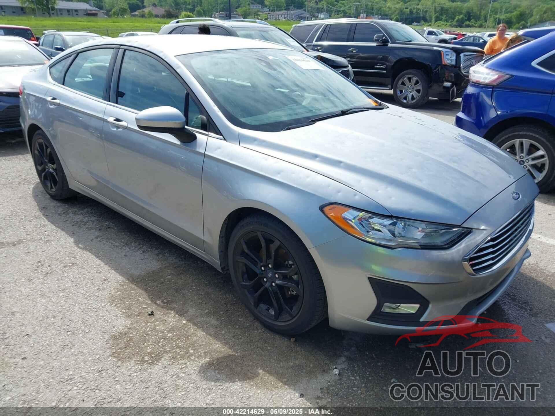 FORD FUSION 2020 - 3FA6P0HD4LR251532