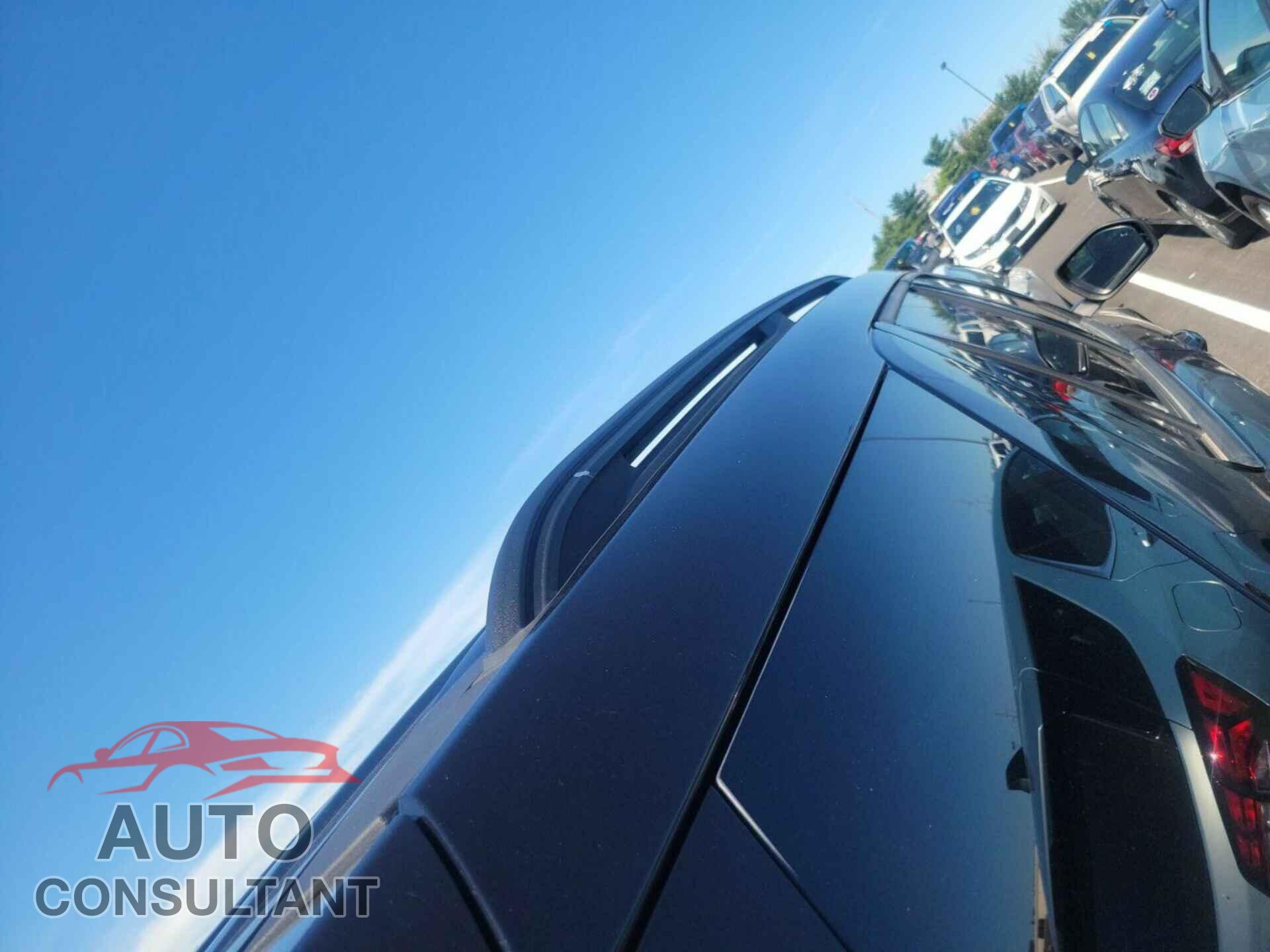 FORD EXPLORER 2021 - 1FMSK8DH0MGB35733