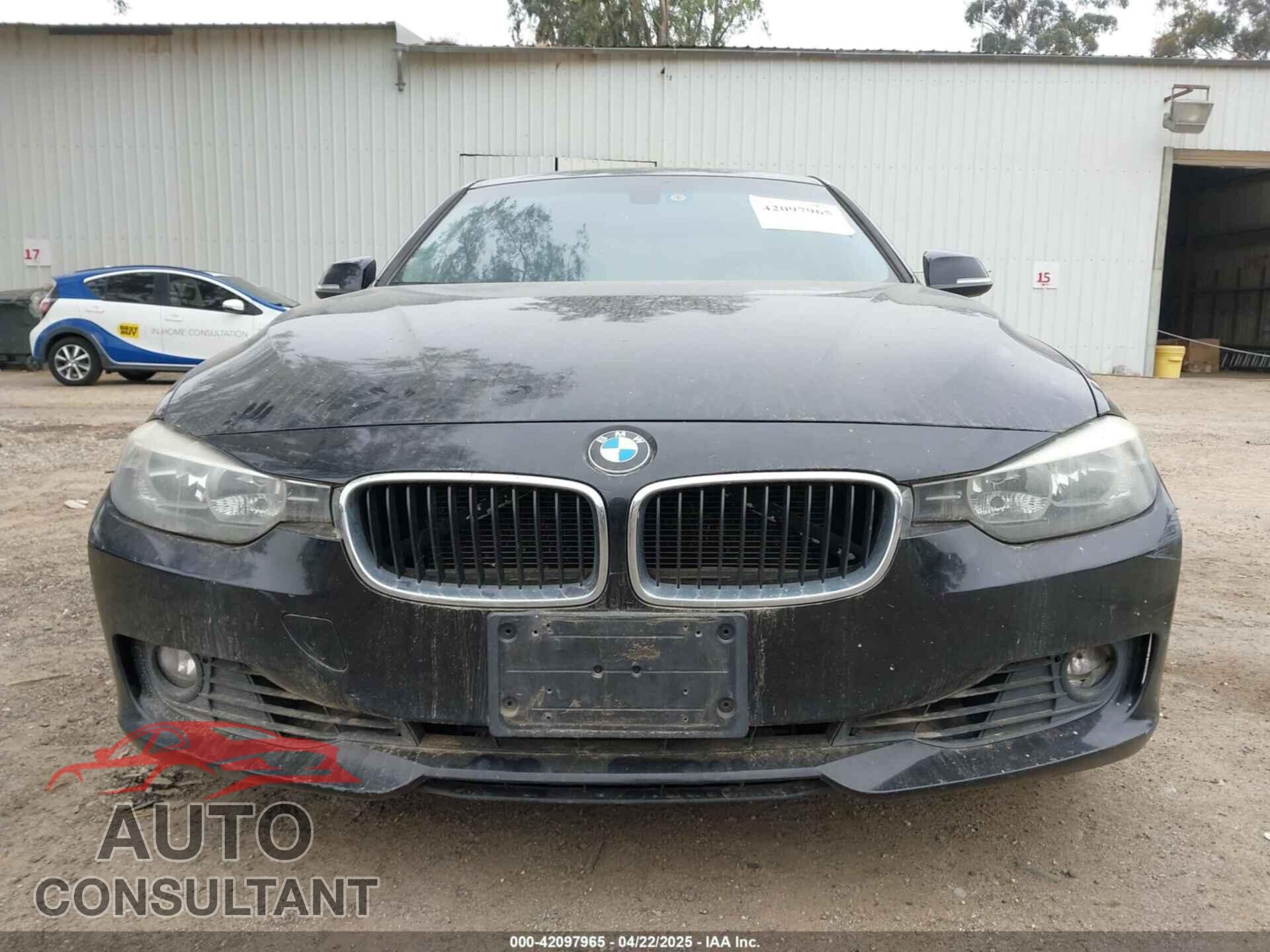BMW 328I 2012 - WBA3A5C58CF345936