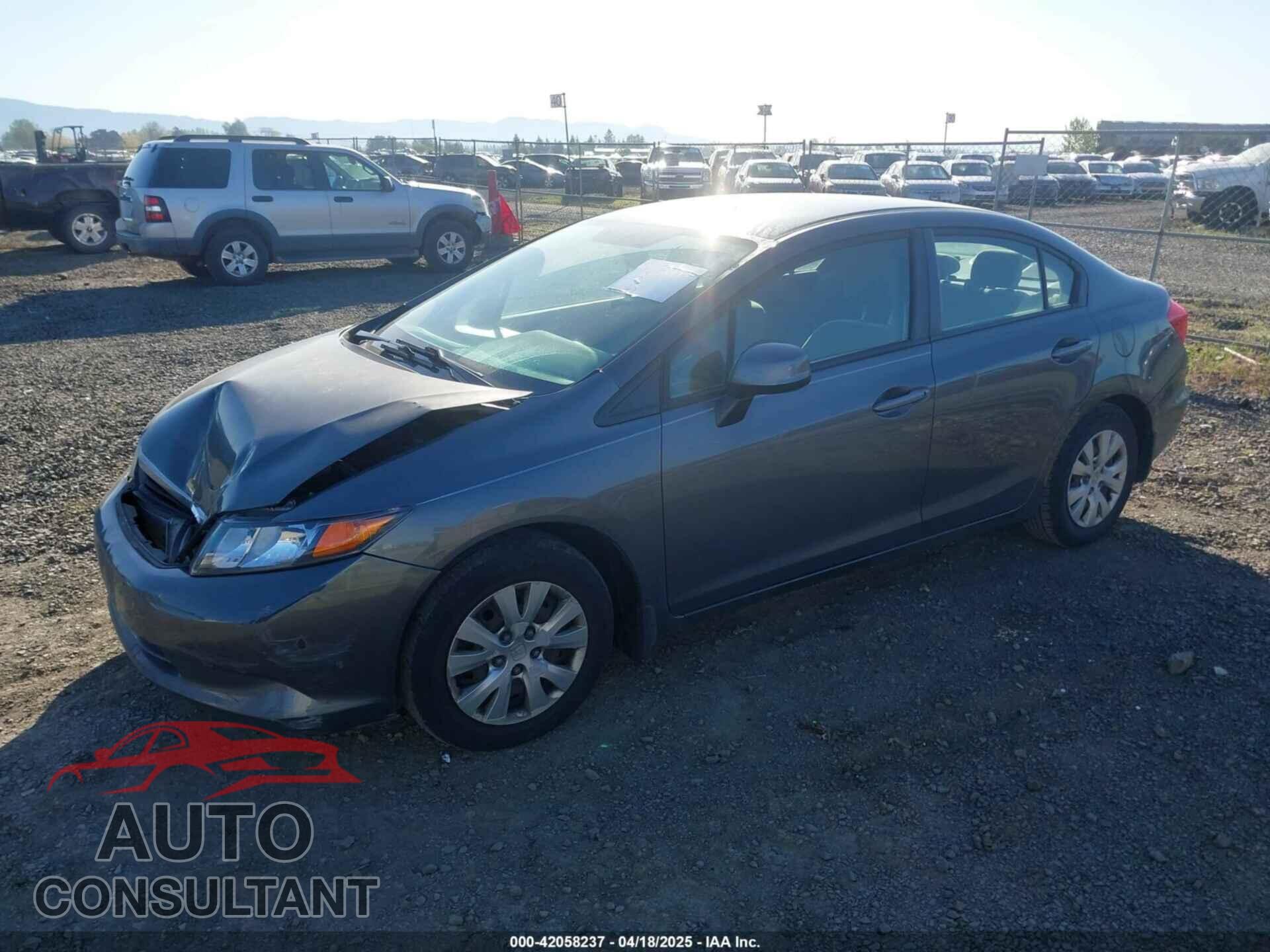 HONDA CIVIC 2012 - 2HGFB2F55CH522059