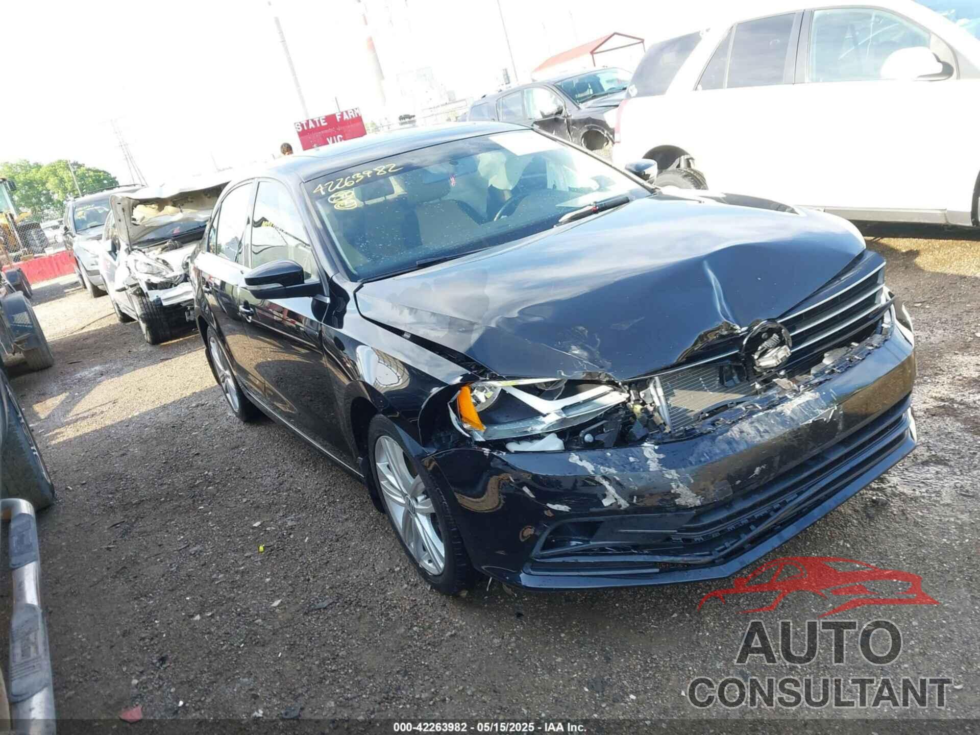 VOLKSWAGEN JETTA 2015 - 3VWL17AJ0FM269399