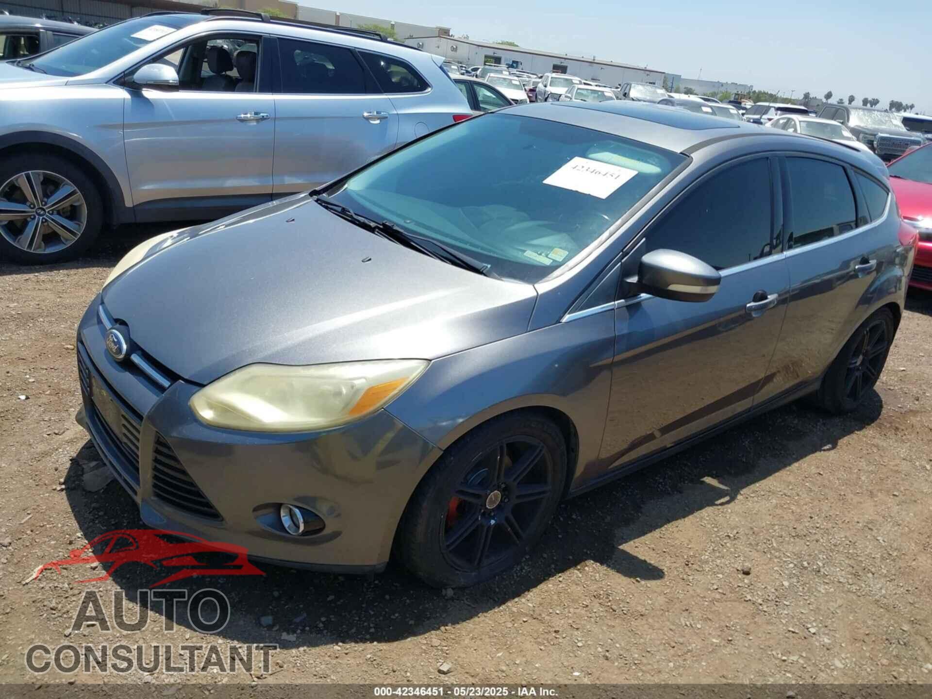 FORD FOCUS 2014 - 1FADP3N28EL355471