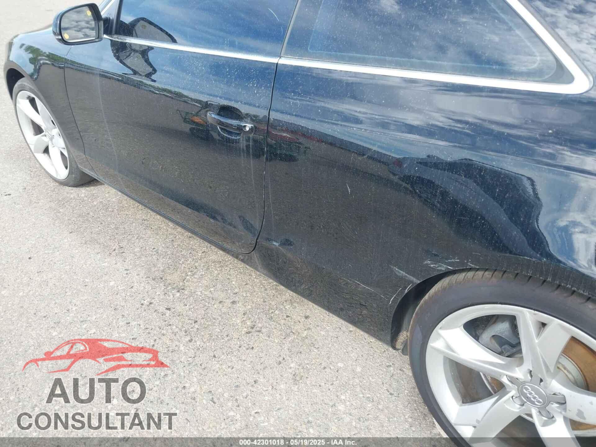 AUDI A5 2010 - WAULFAFR2AA069370