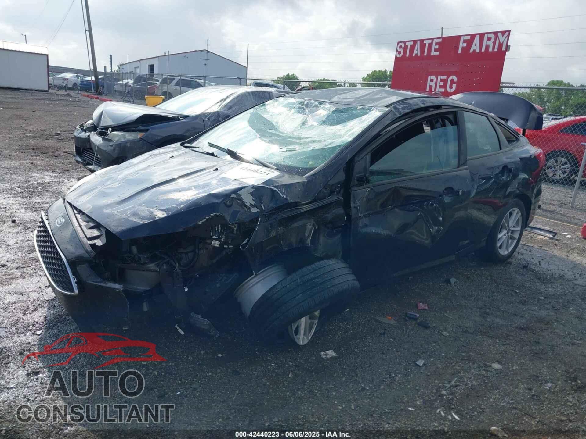 FORD FOCUS 2017 - 1FADP3F2XHL305514
