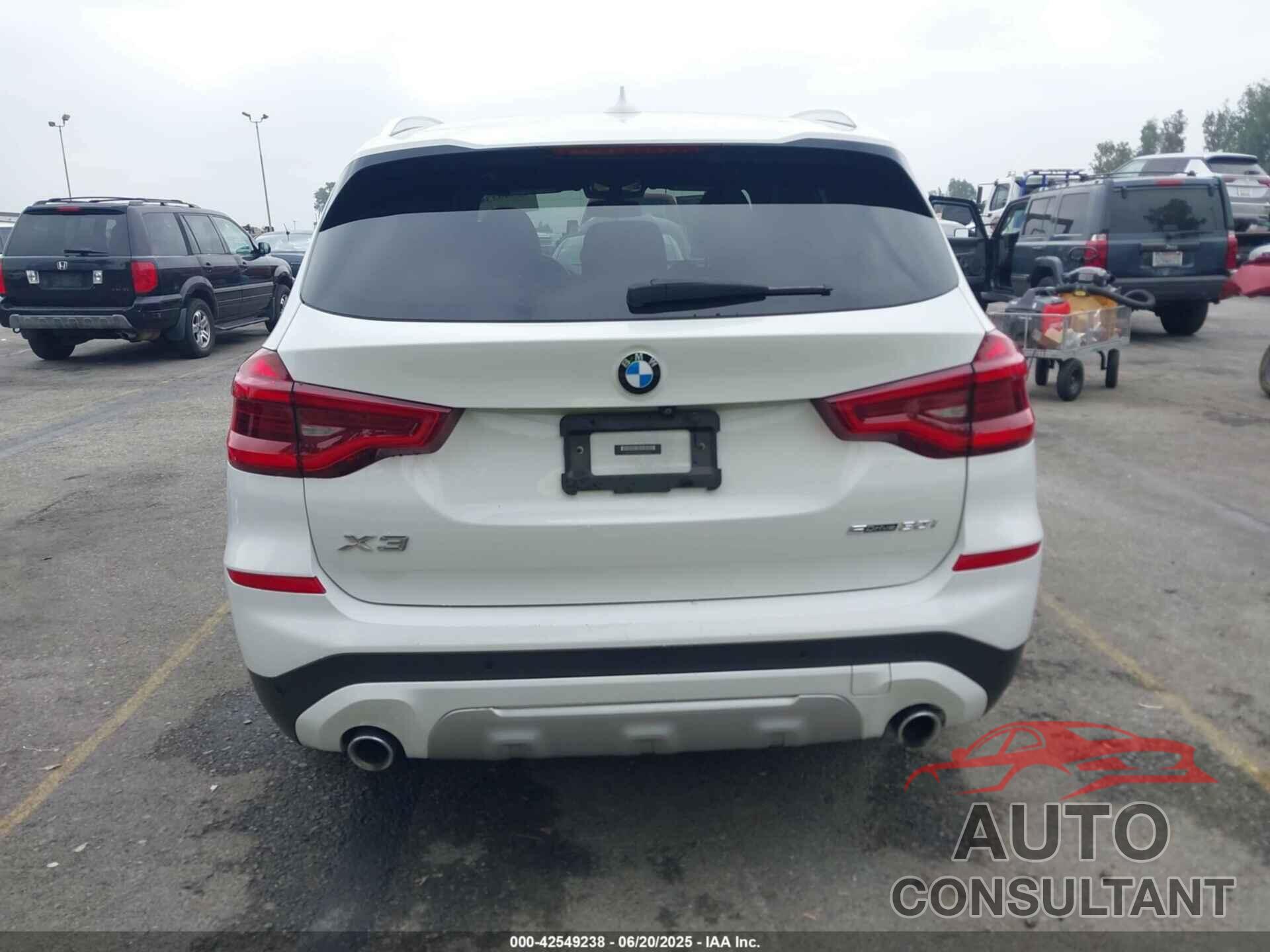 BMW X3 2021 - 5UXTY3C07M9H75465