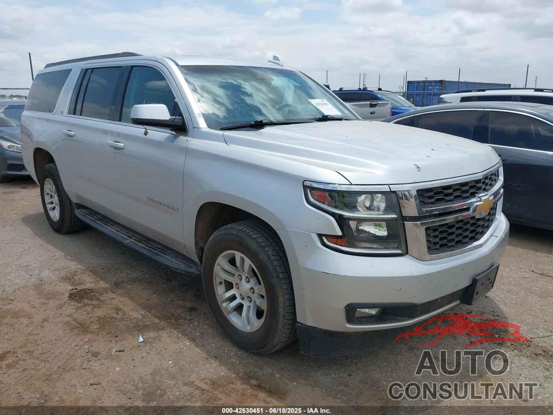 CHEVROLET SUBURBAN 2019 - 1GNSCHKC0KR380047