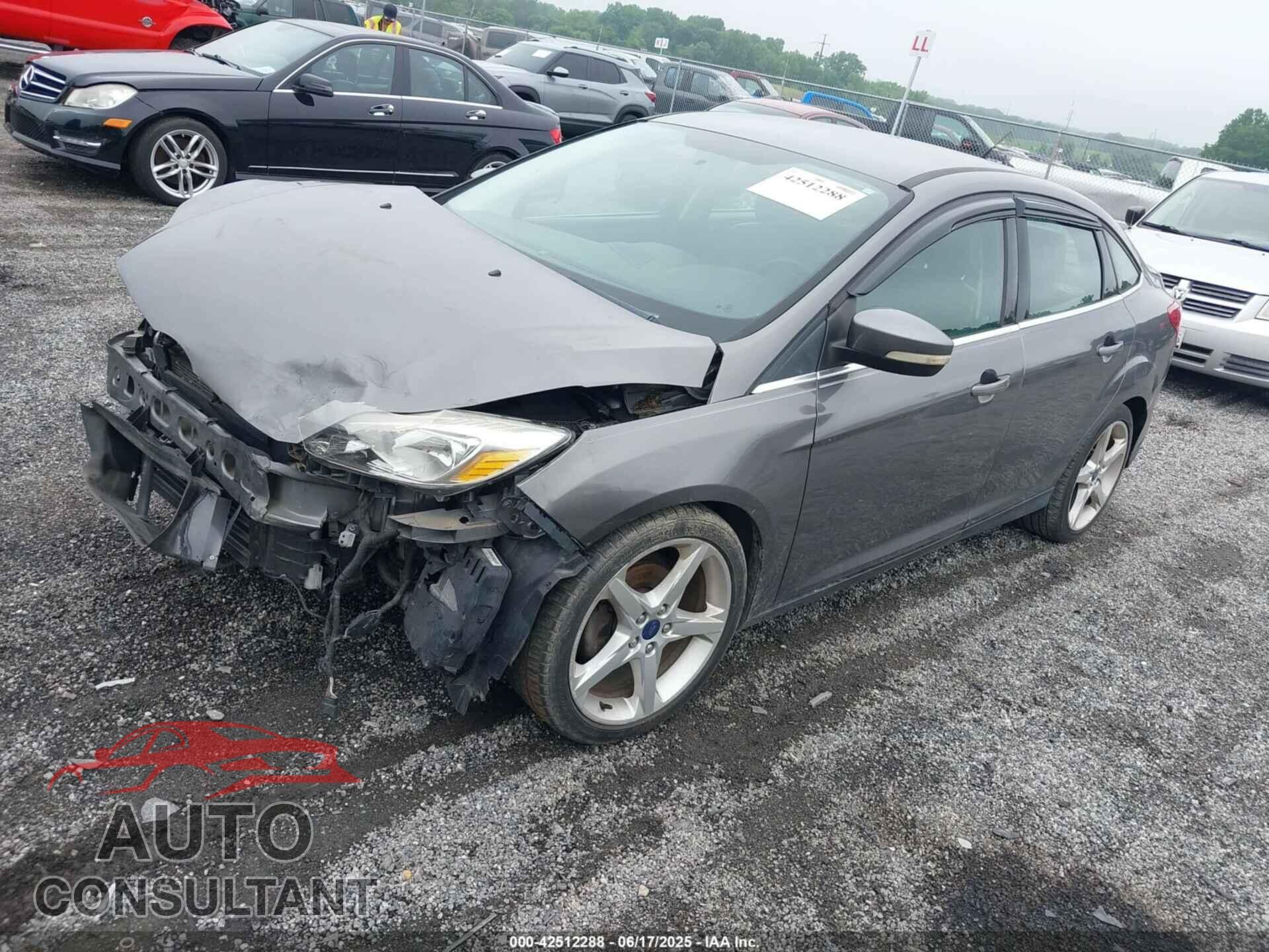 FORD FOCUS 2013 - 1FADP3J24DL317997