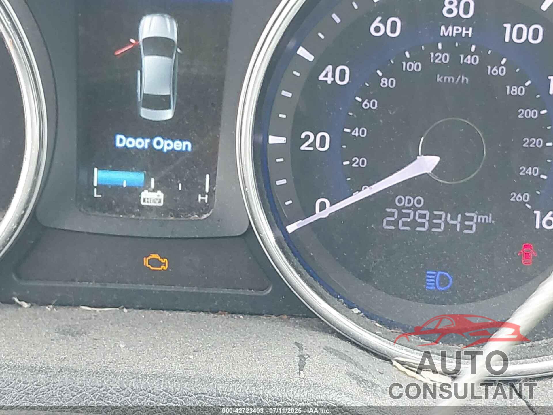 HYUNDAI SONATA HYBRID 2015 - KMHEC4A41FA130731