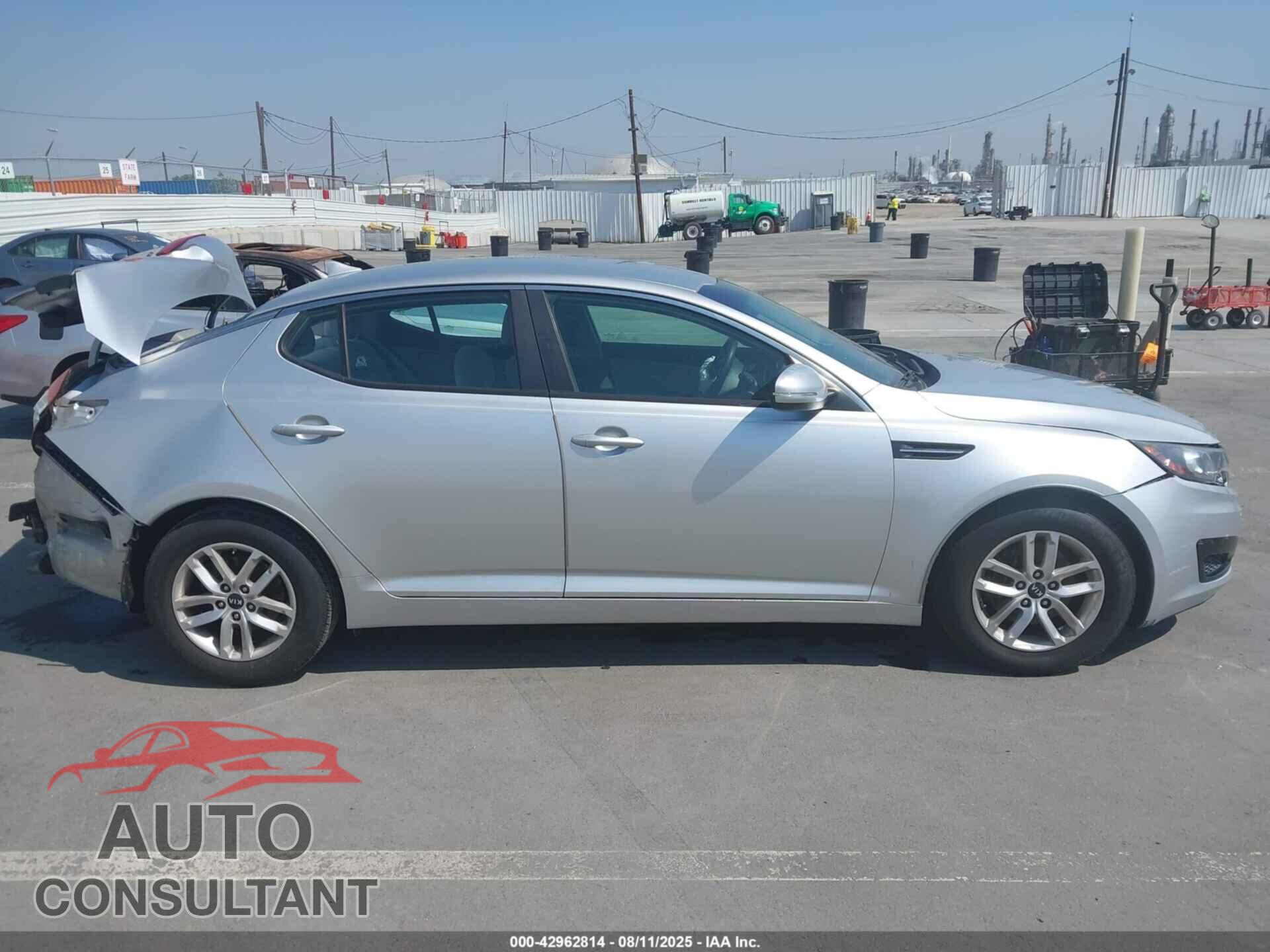 KIA OPTIMA 2011 - KNAGM4A73B5116737