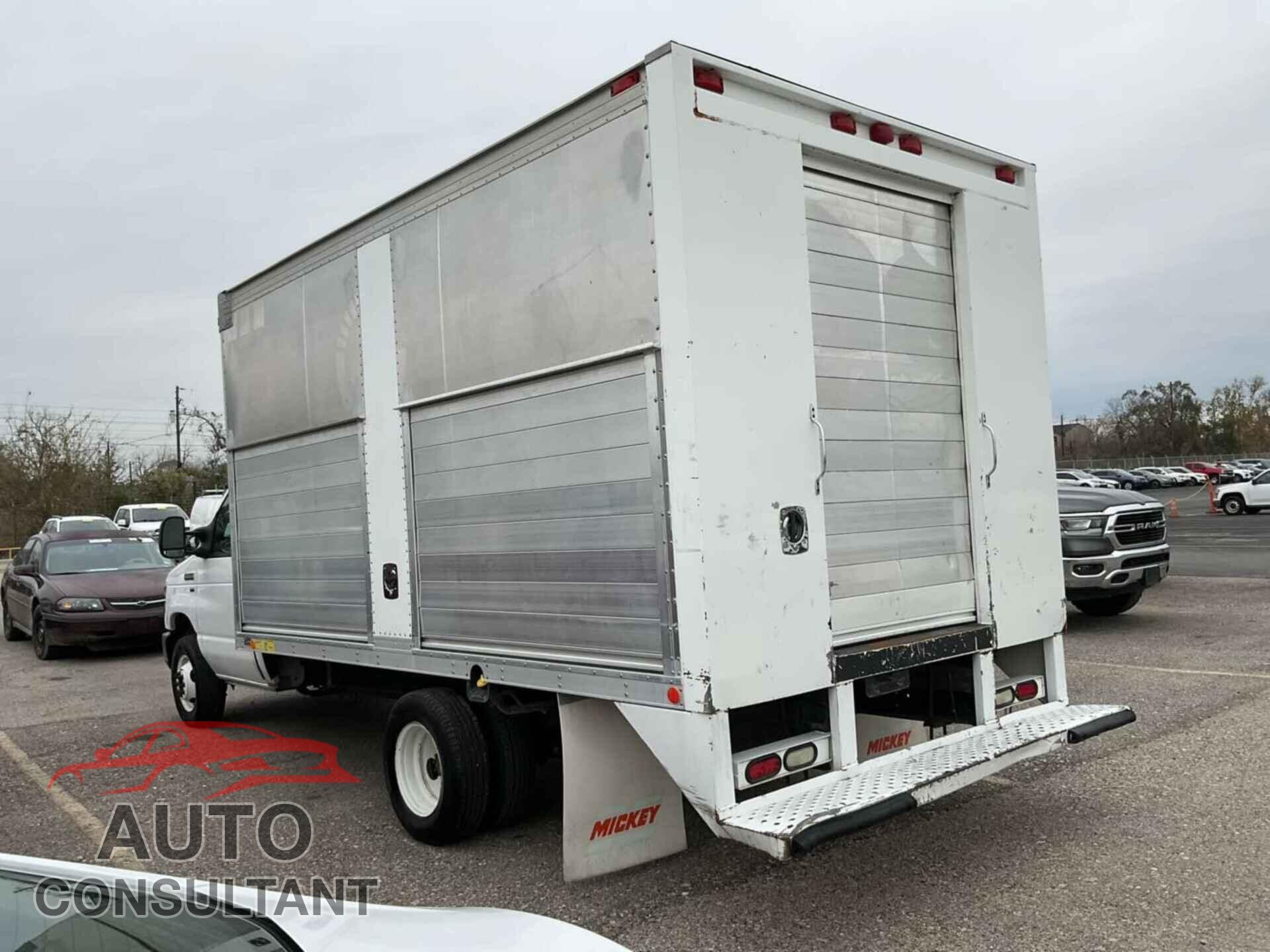 FORD ECONOLINE 2013 - 1FDXE4FL0DDB30038