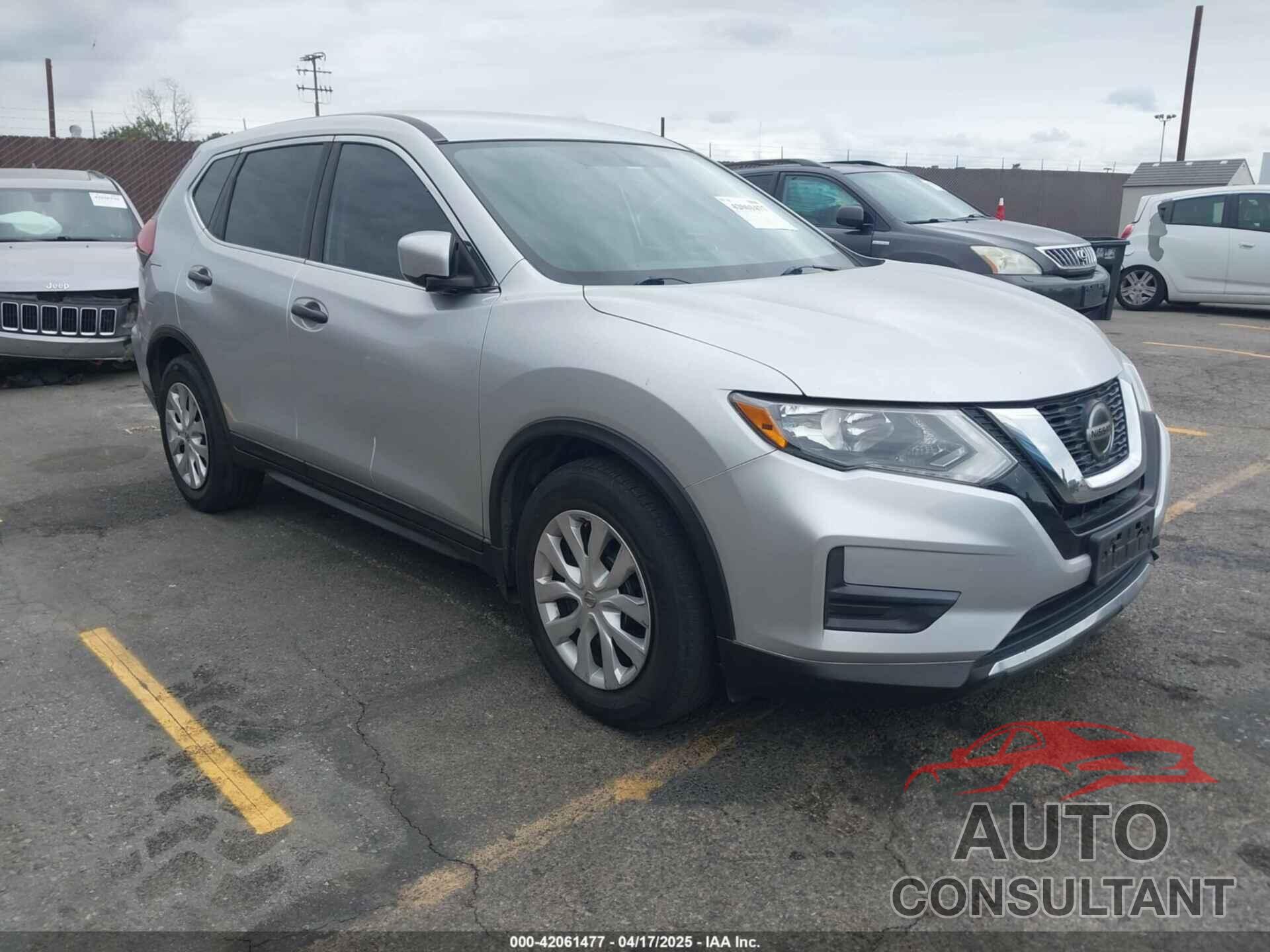NISSAN ROGUE 2018 - KNMAT2MT2JP605822