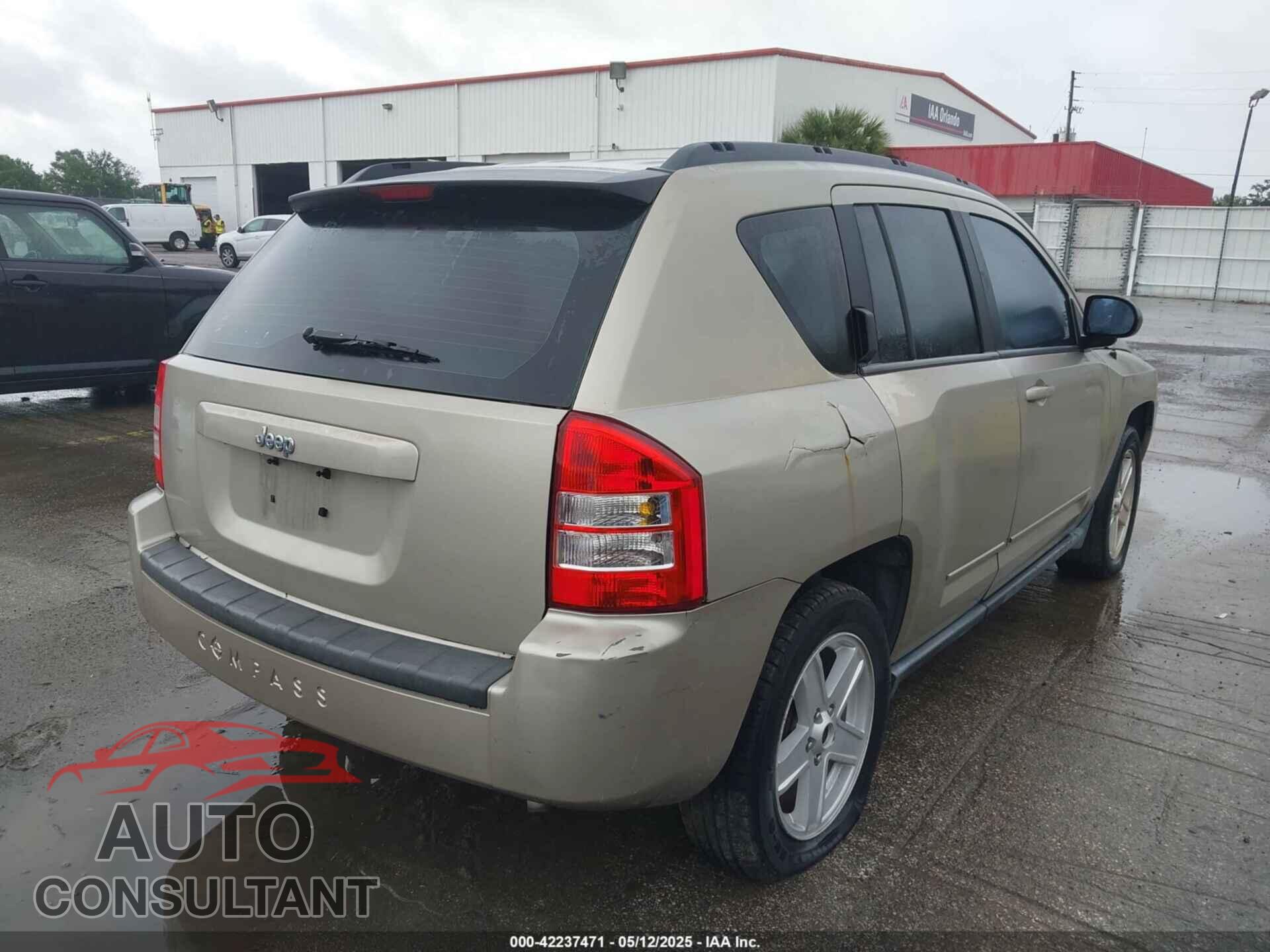JEEP COMPASS 2010 - 1J4NT4FB8AD558082