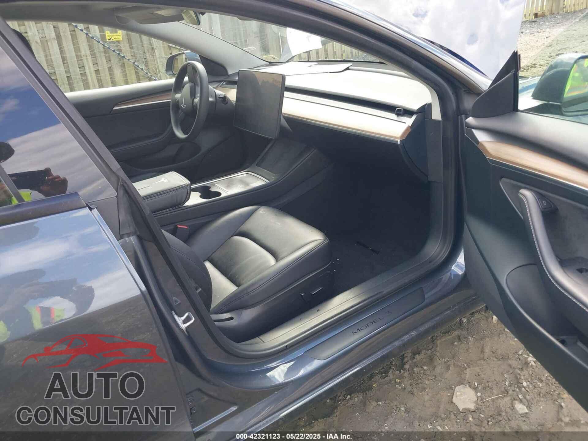 TESLA MODEL 3 2023 - 5YJ3E1EA4PF515844