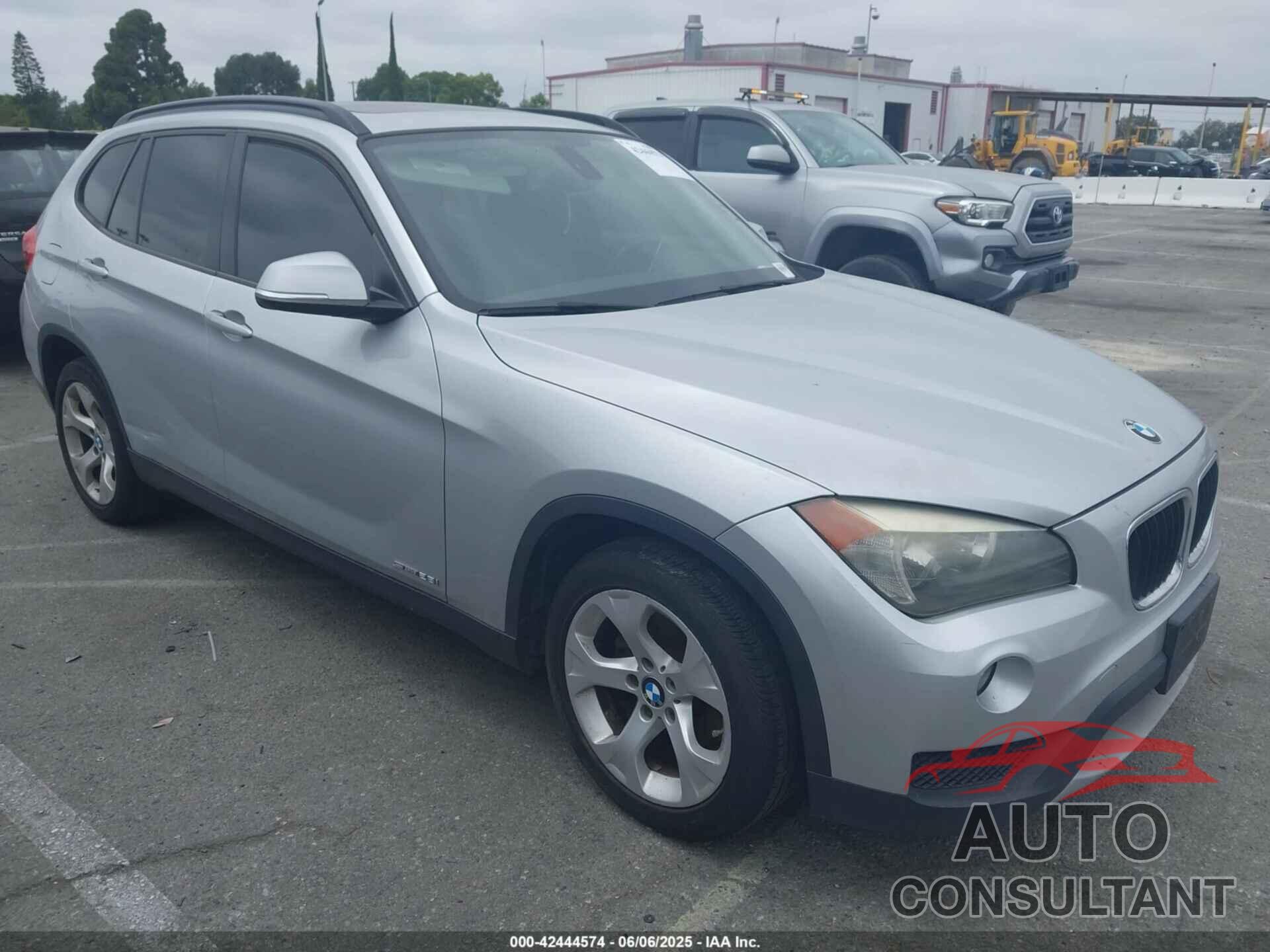 BMW X1 2014 - WBAVM1C53EVW53615