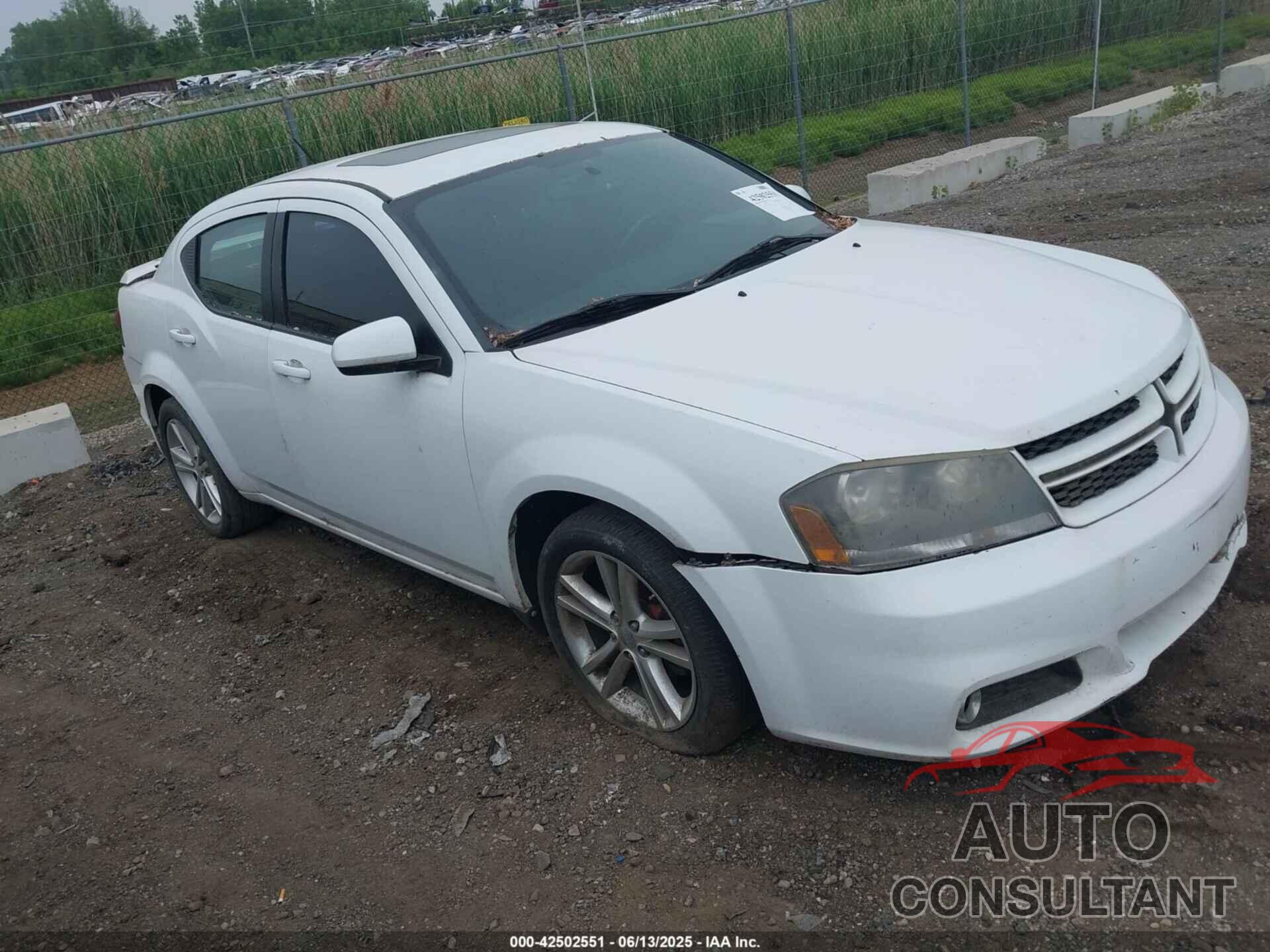 DODGE AVENGER 2013 - 1C3CDZCB2DN581680