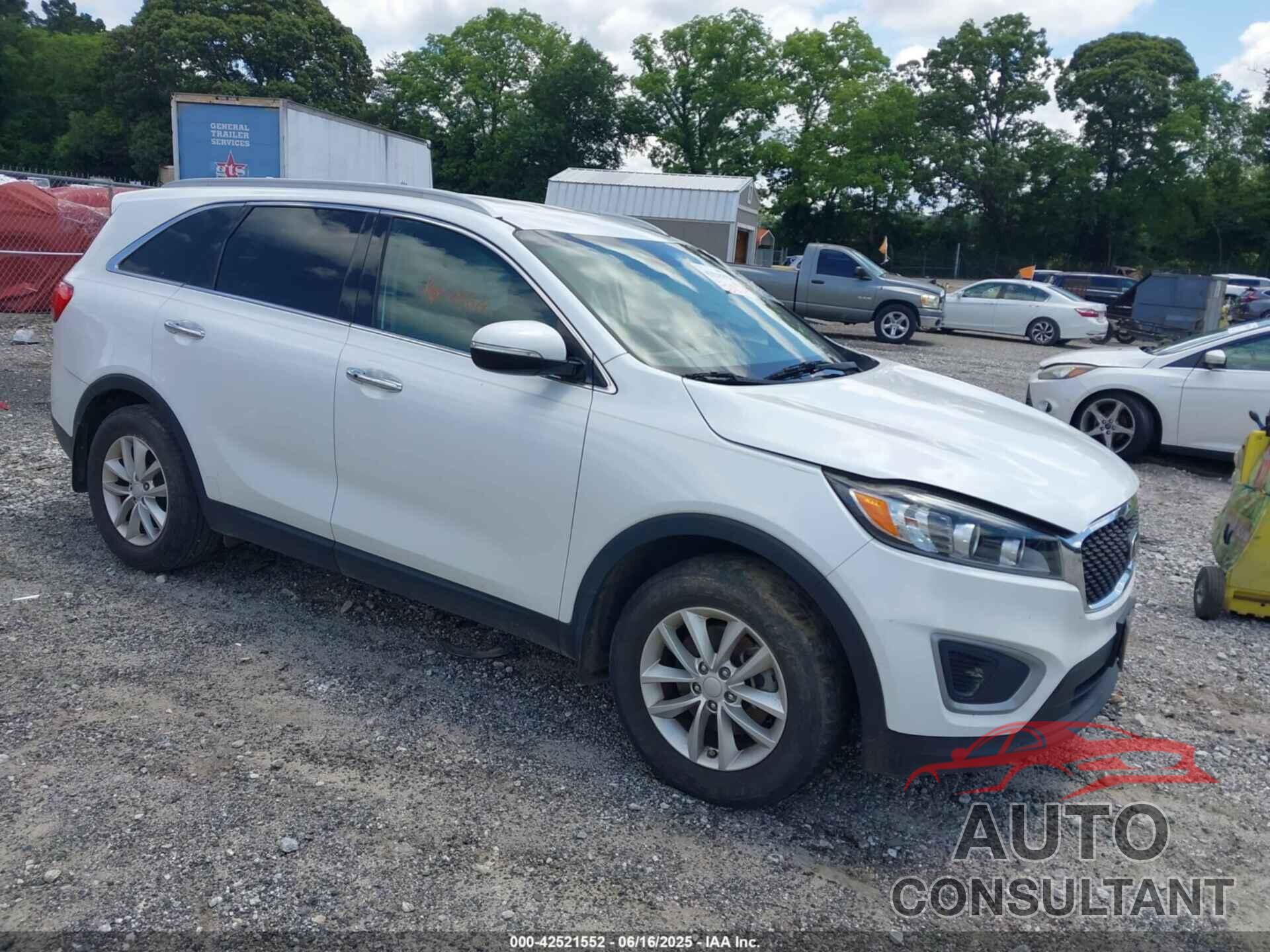 KIA SORENTO 2017 - 5XYPG4A38HG269718