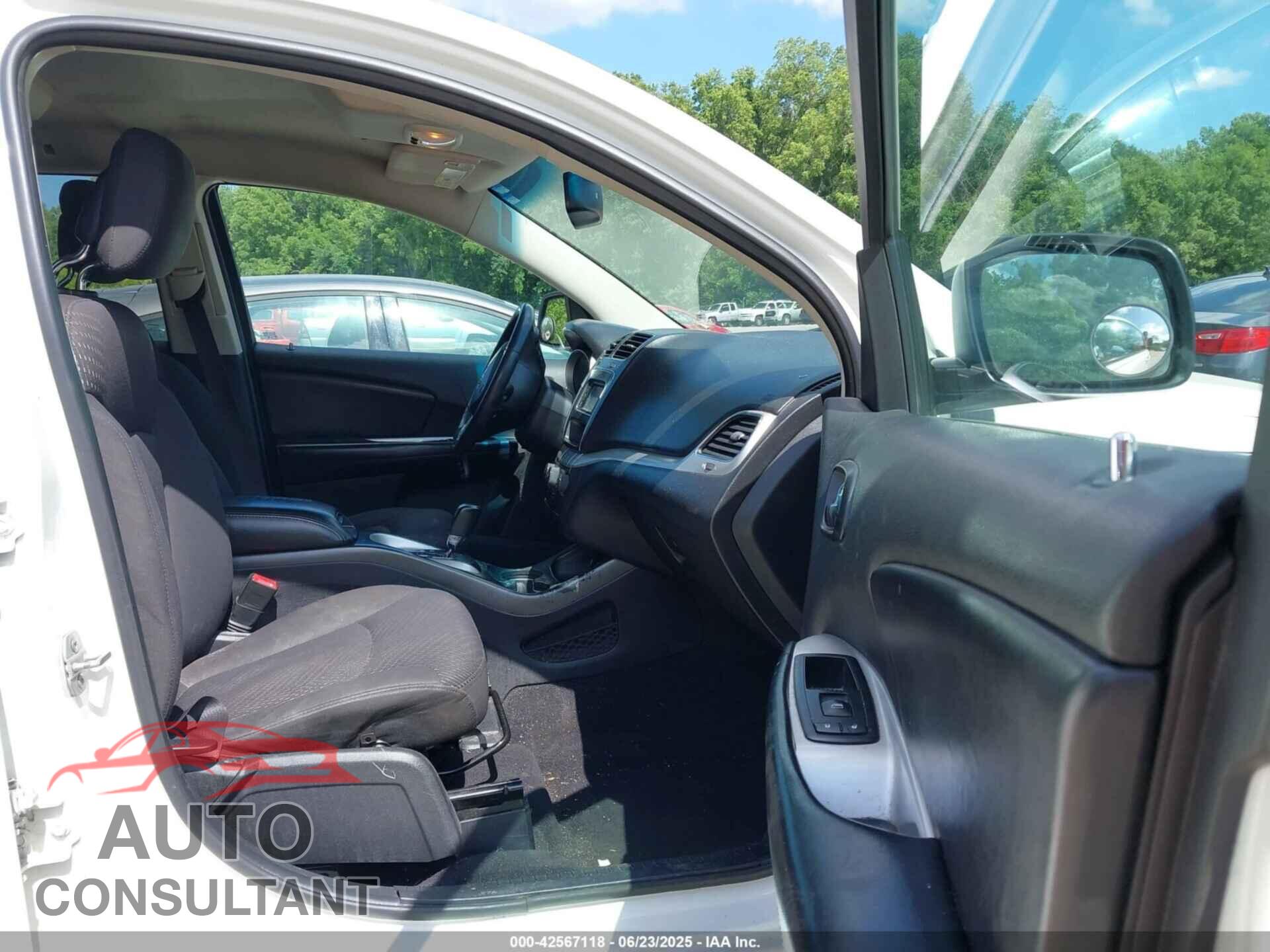 DODGE JOURNEY 2015 - 3C4PDCBB5FT650991