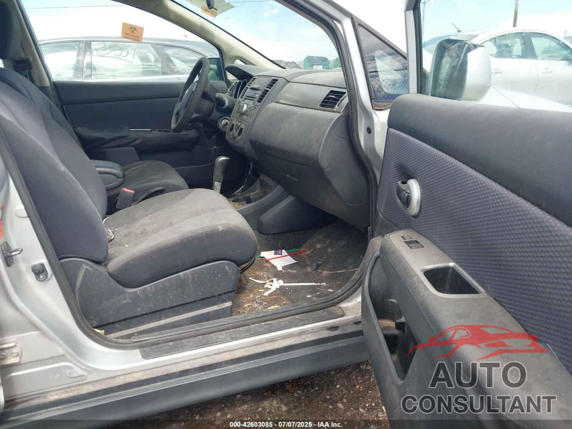NISSAN VERSA 2009 - 3N1BC13EX9L413513