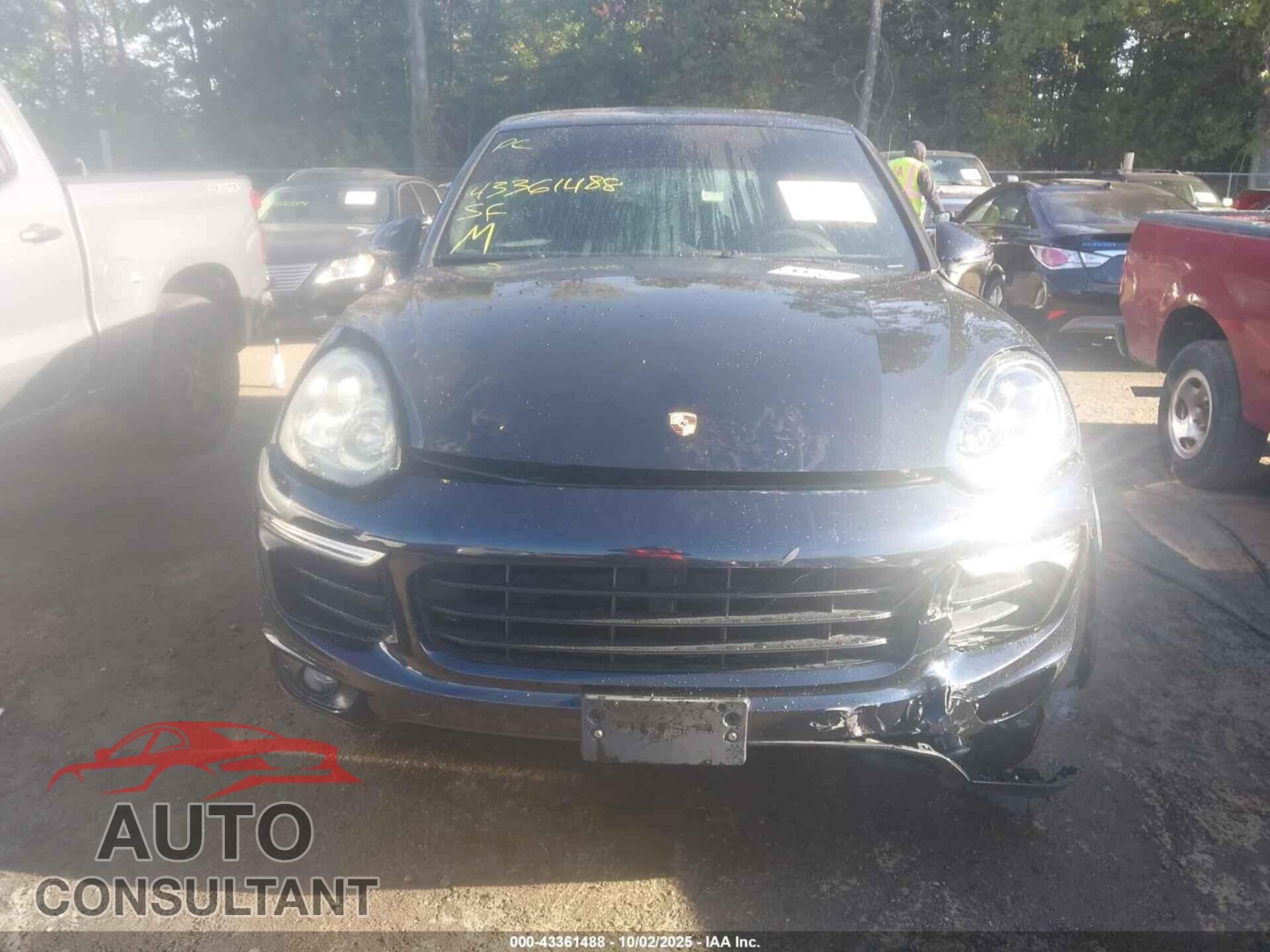 PORSCHE CAYENNE 2016 - WP1AA2A26GLA03604