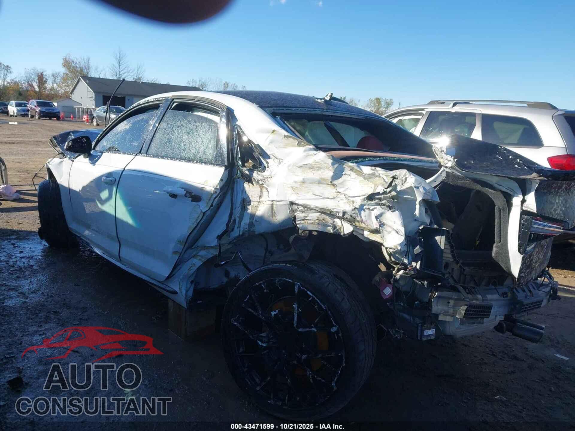 AUDI S4 2018 - WAUB4AF42JA002502