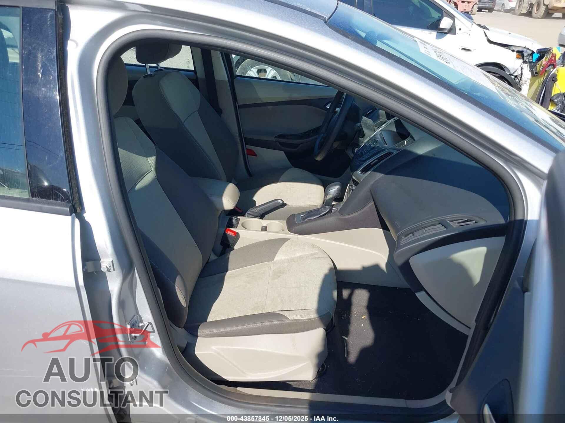 FORD FOCUS 2014 - 1FADP3F23EL292018