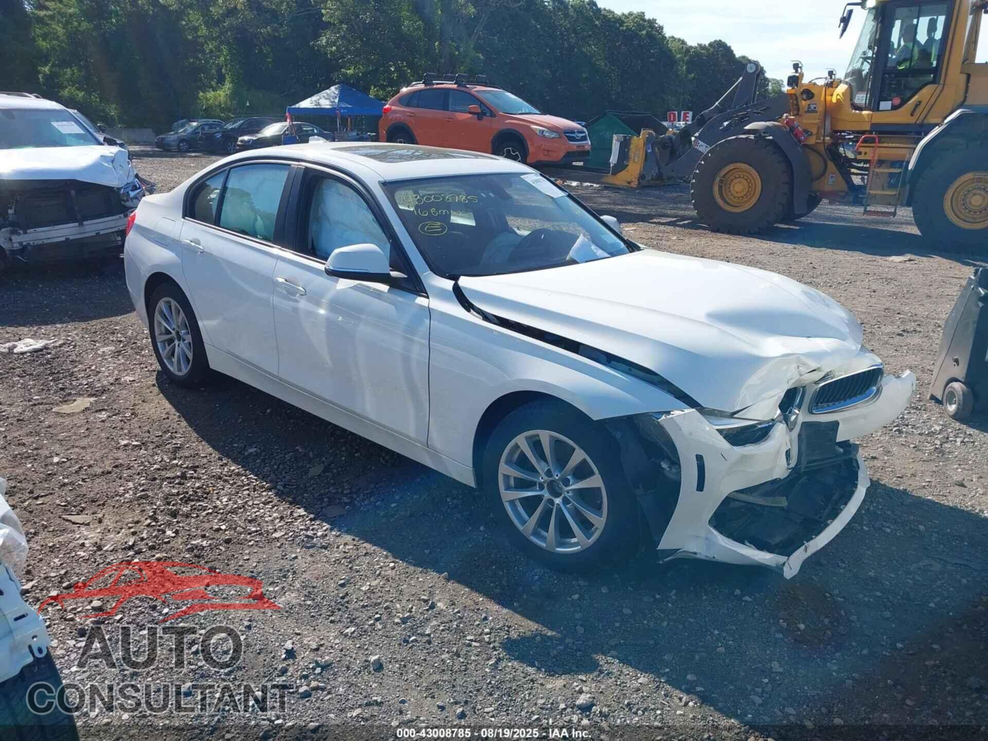 BMW 320I 2016 - WBA8E5G57GNU22179