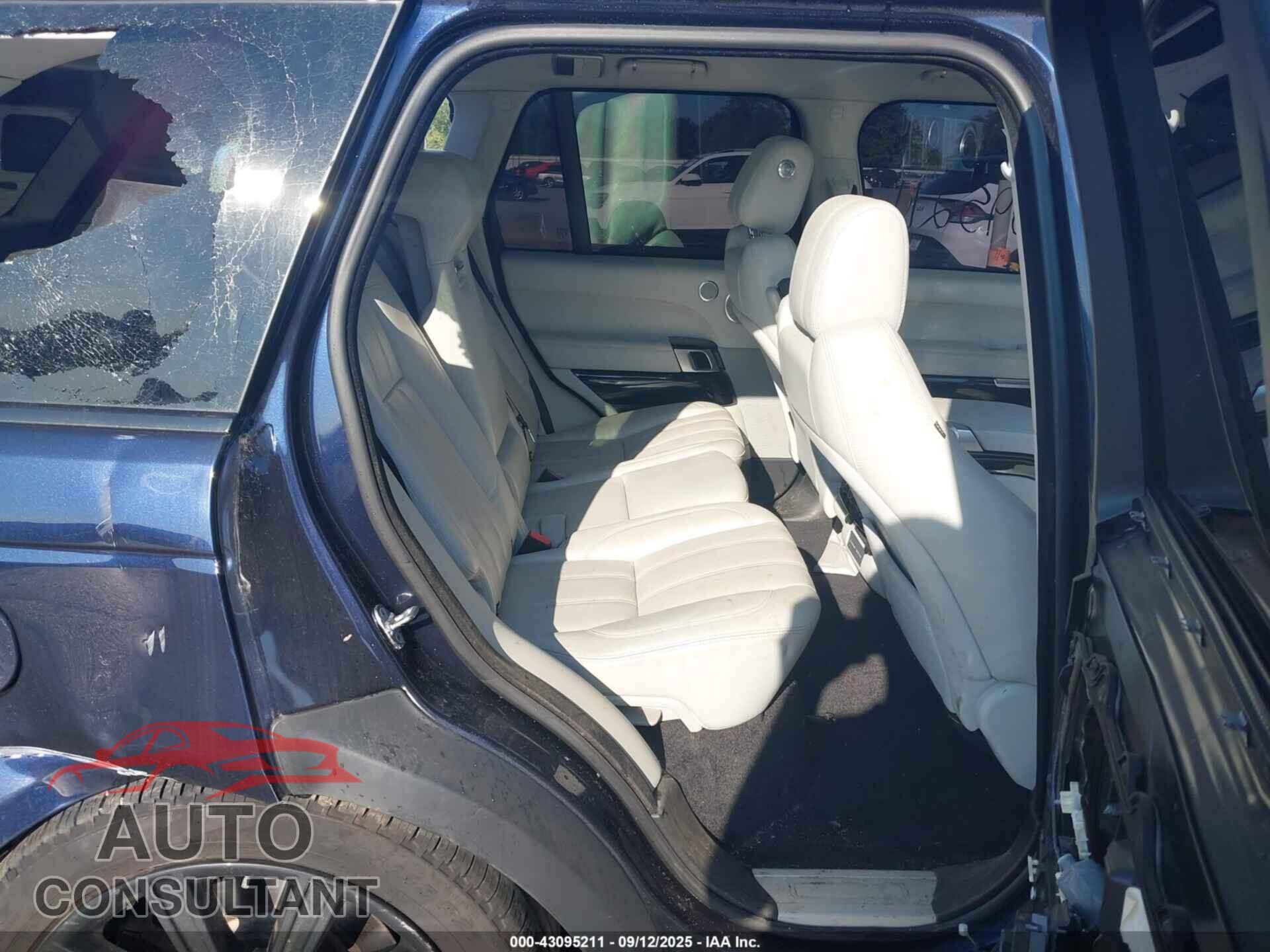 LAND ROVER RANGE ROVER 2017 - SALGS2FE0HA356129
