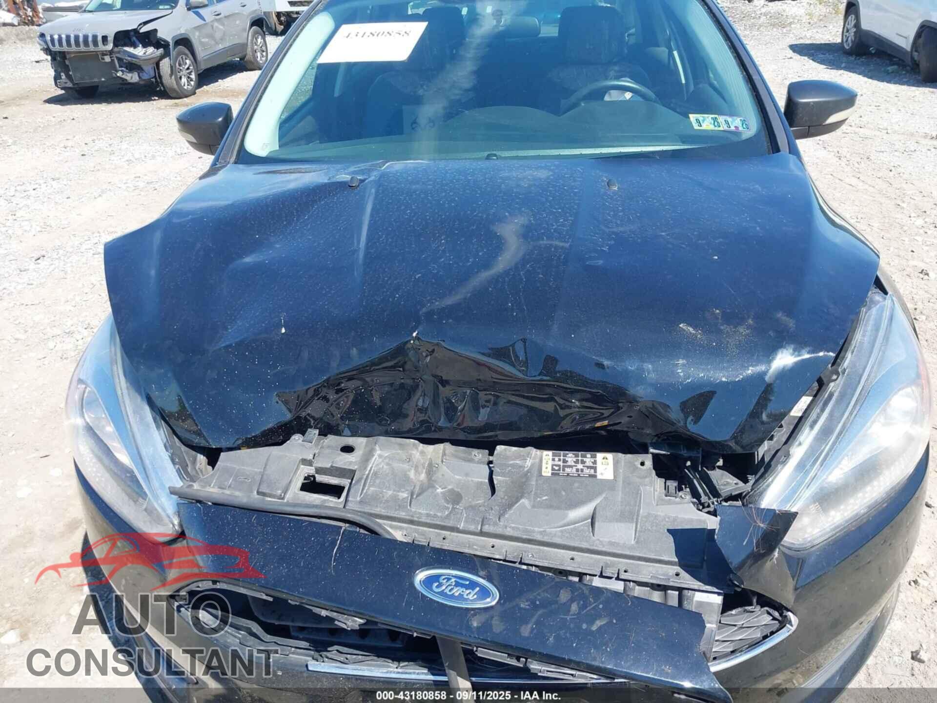 FORD FOCUS 2017 - 1FADP3F21HL321858