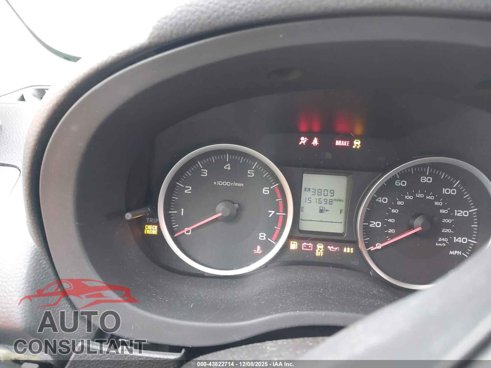 SUBARU FORESTER 2015 - JF2SJADC8FH428667