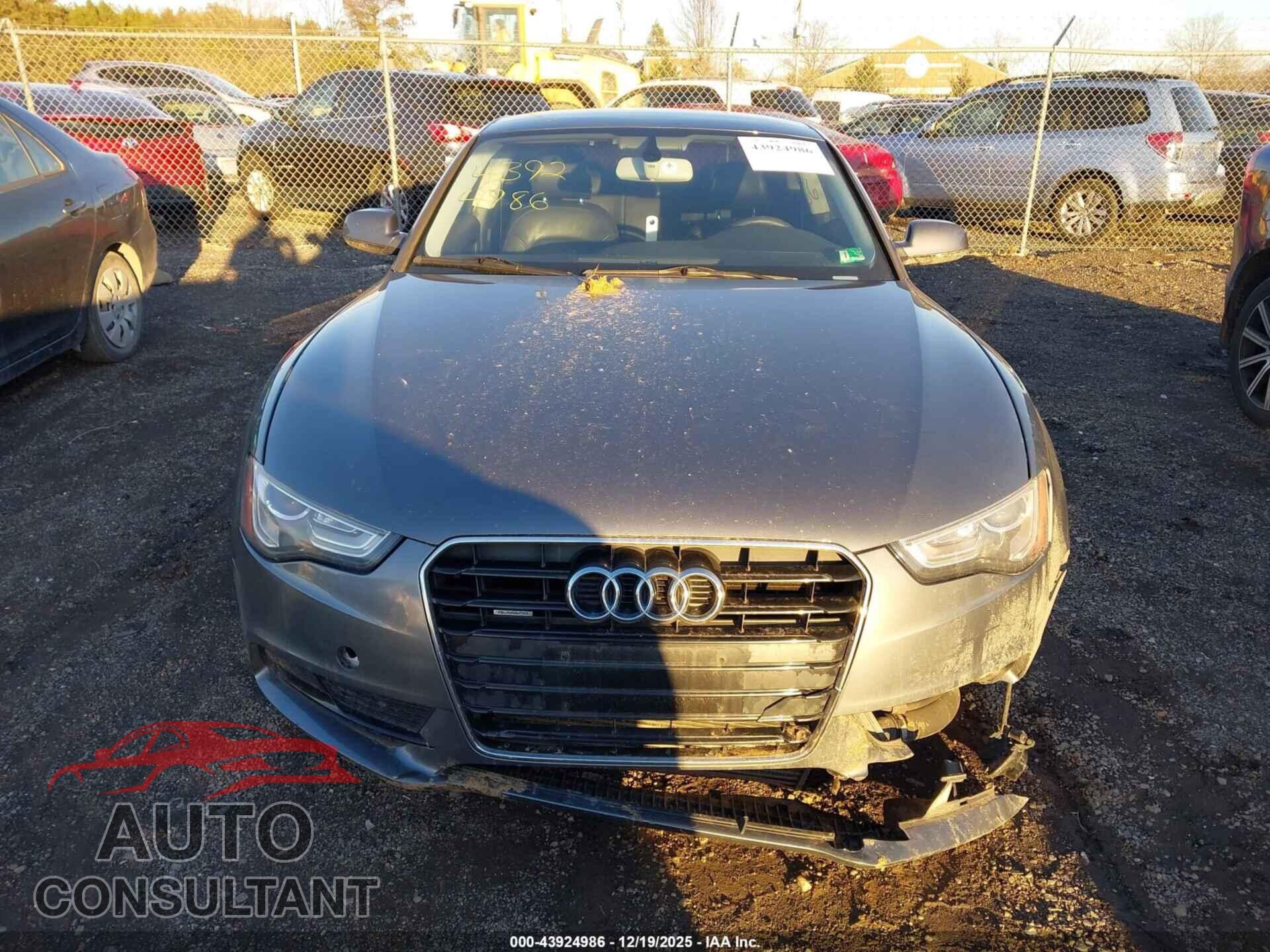 AUDI A5 2014 - WAUCFAFR2EA058763