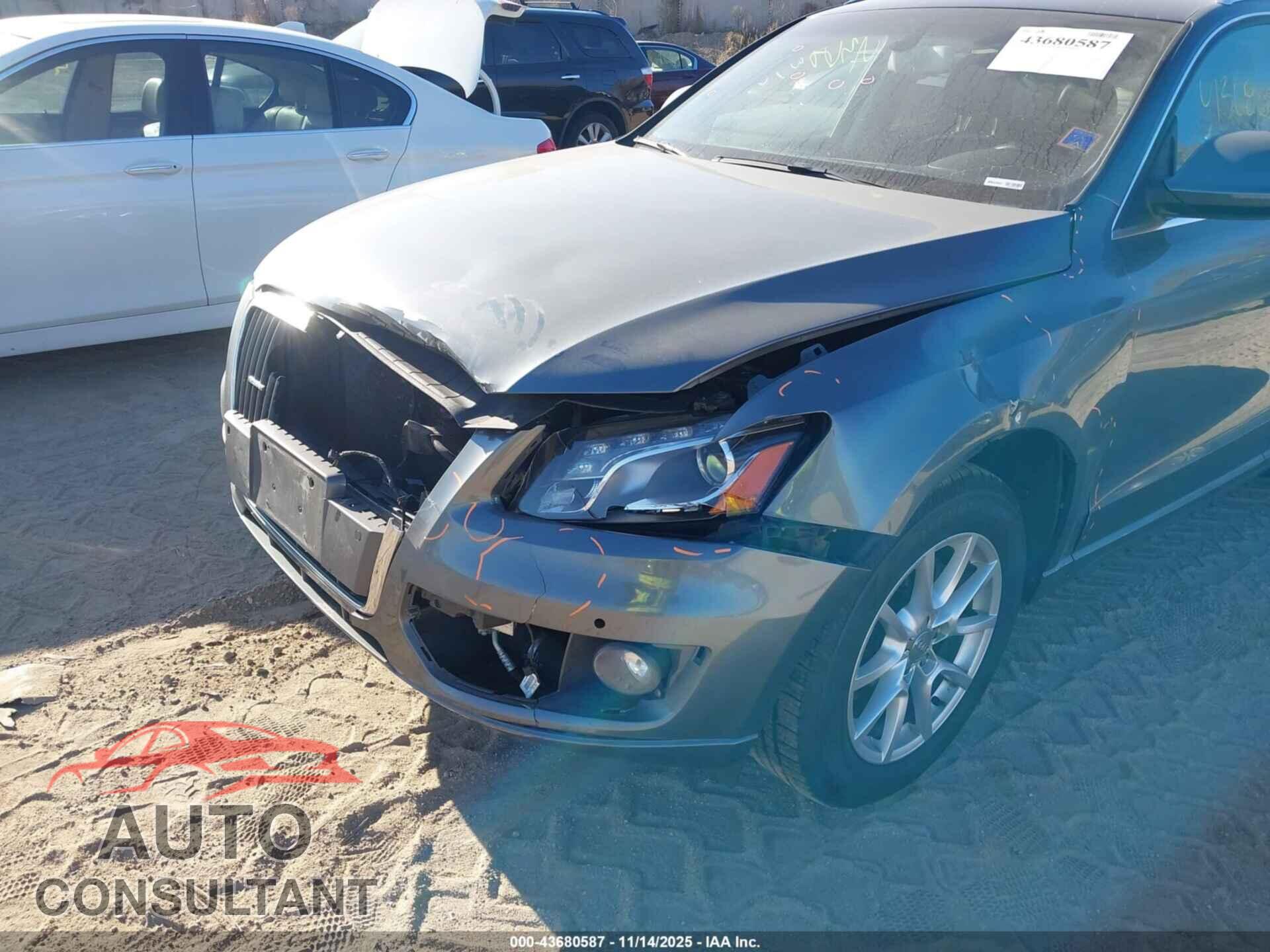 AUDI Q5 2012 - WA1LFAFP0CA031229