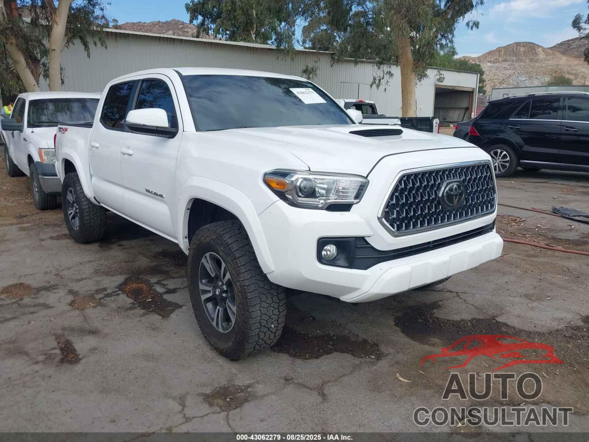 TOYOTA TACOMA 2018 - 3TMCZ5AN6JM178777