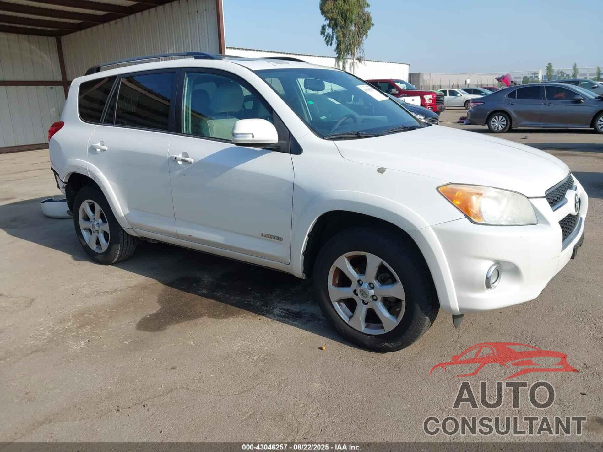 TOYOTA RAV4 2012 - 2T3DF4DVXCW228021